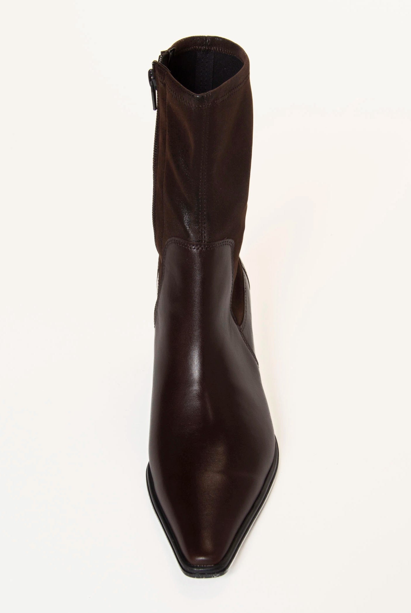 swatch_Chocolate Leather giselle boots vagabond shoes