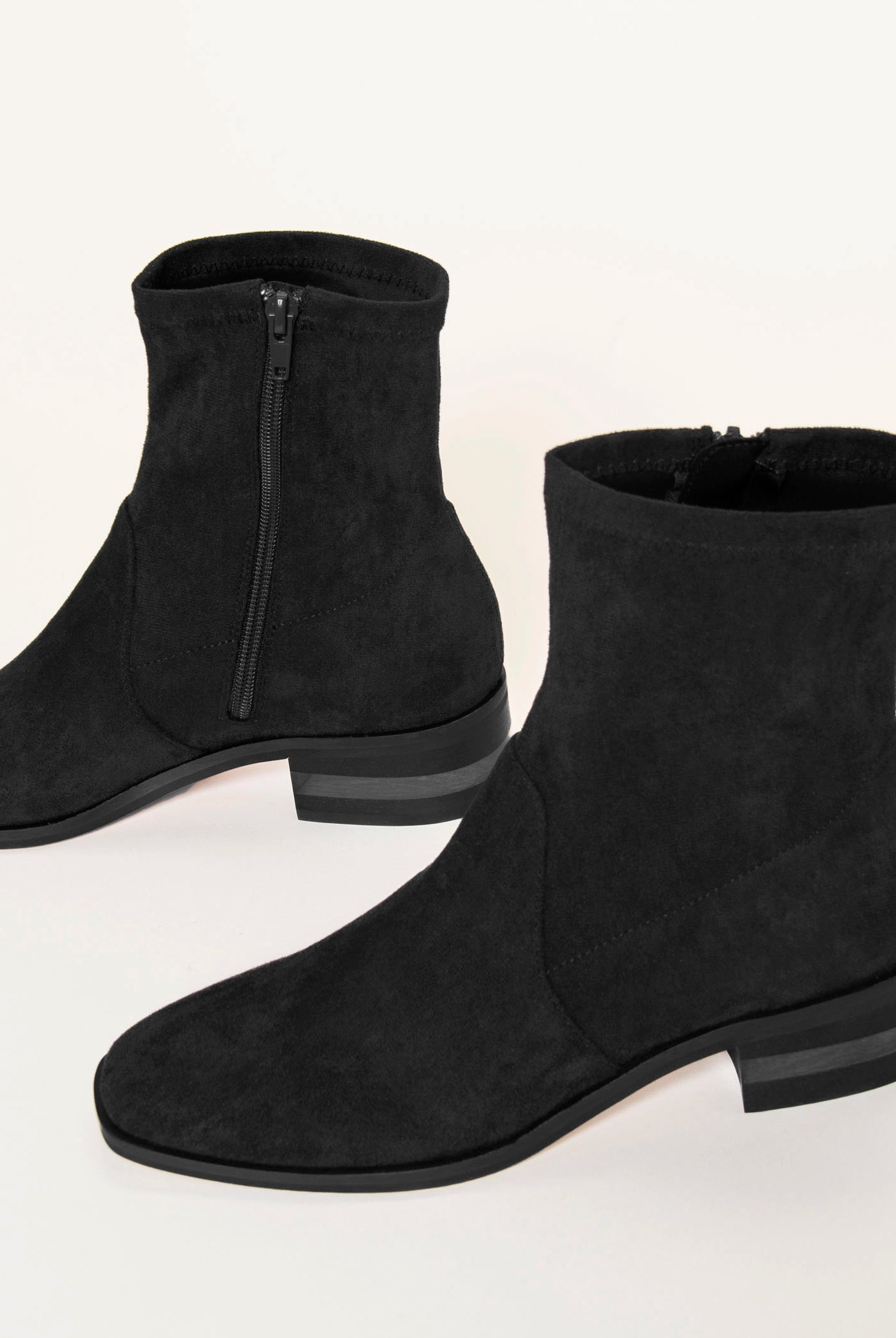 swatch_Black Stretch fuller boot shoes