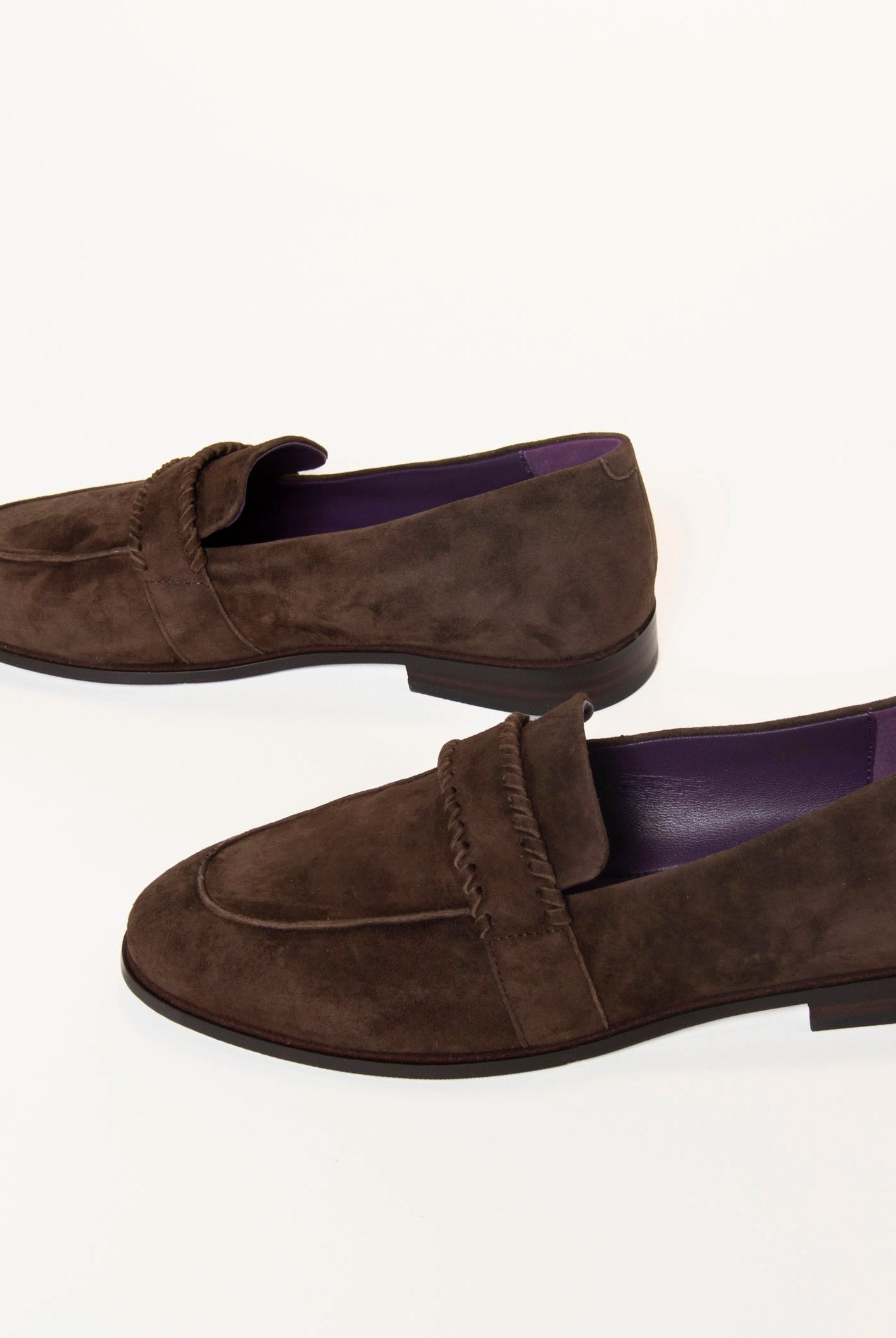 swatch_Chocolate Suede abbra loafer vaneli shoes