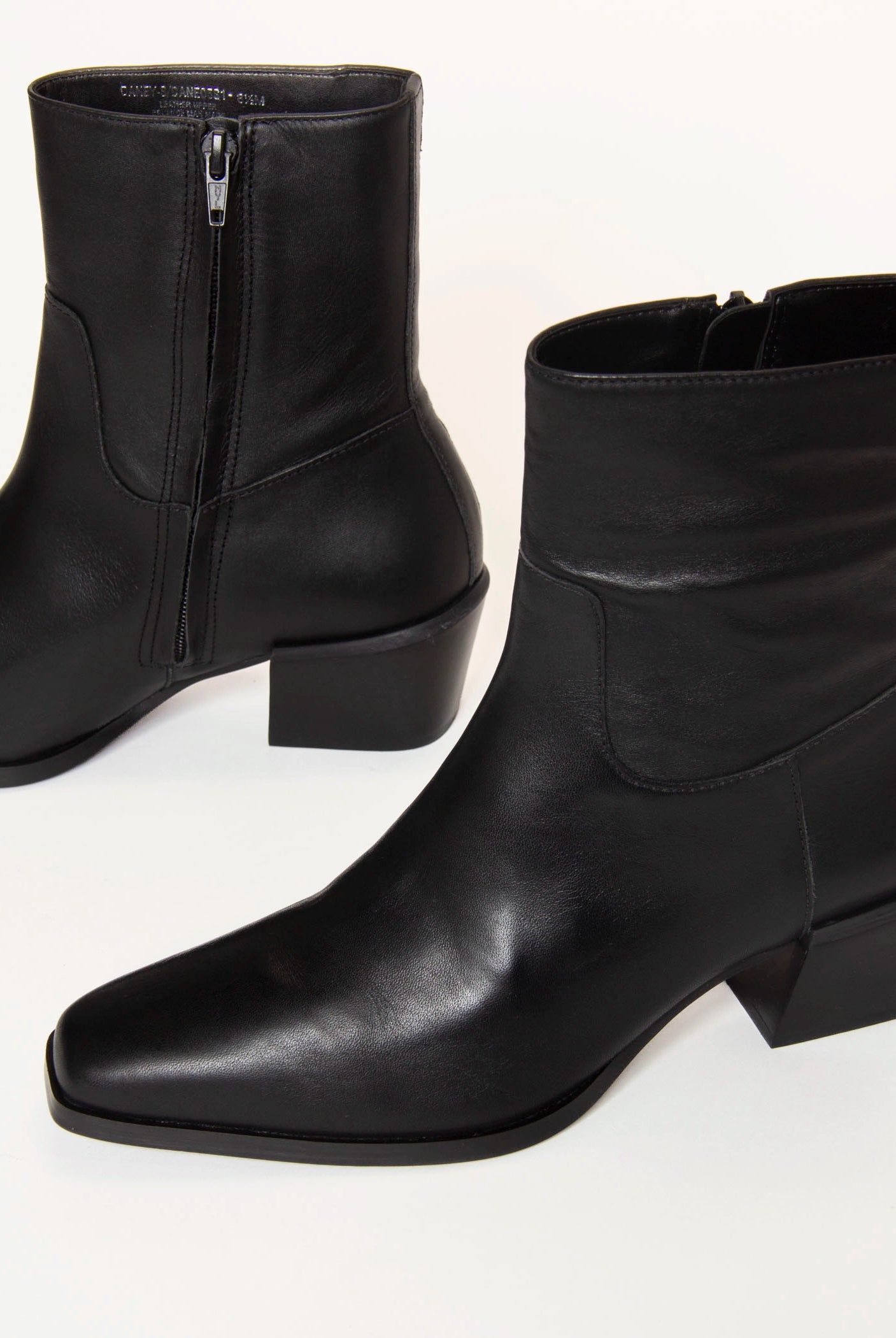 swatch_Black Leather daney boot shoes