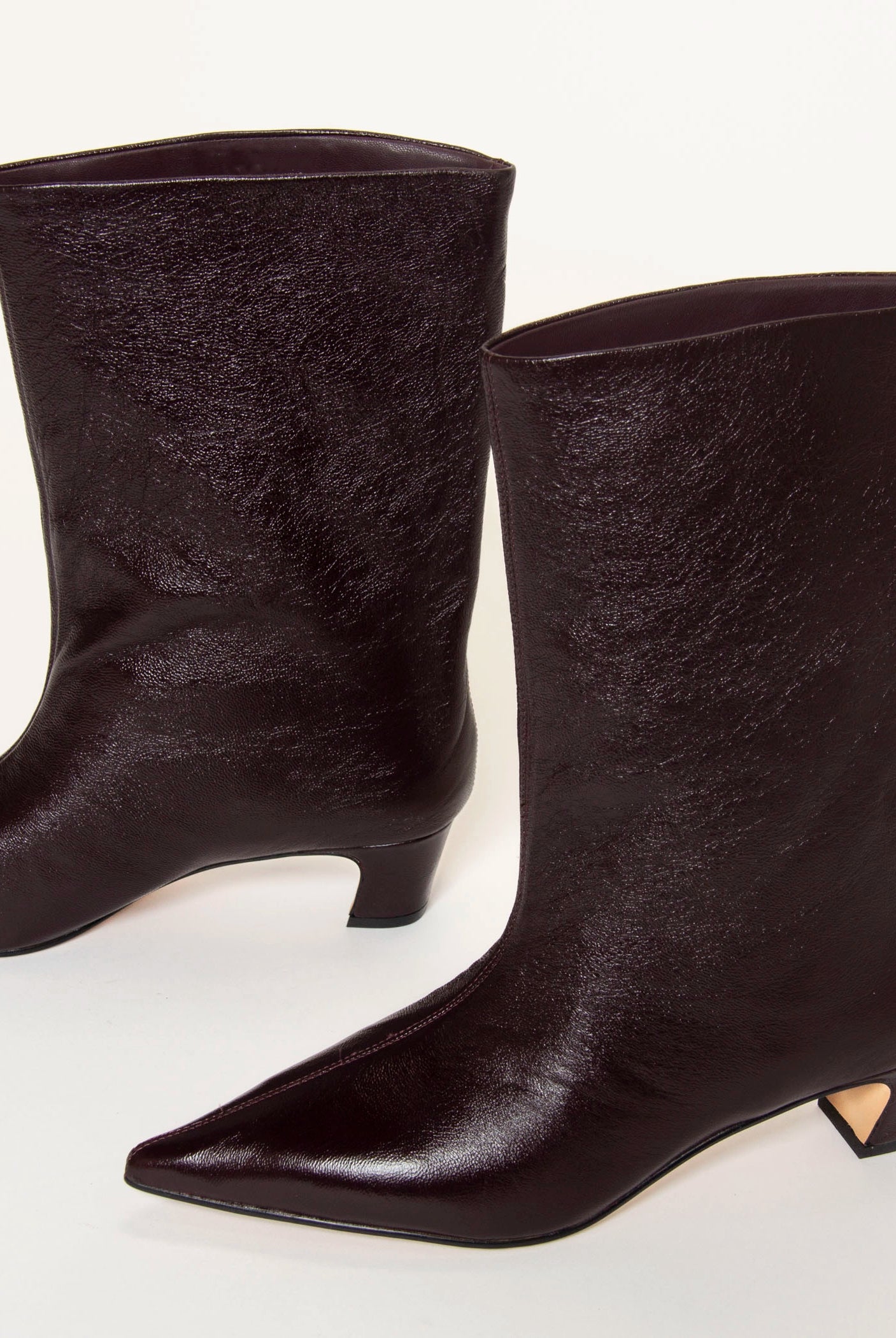 swatch_Wine Crinkle lytton boot steve madden shoes