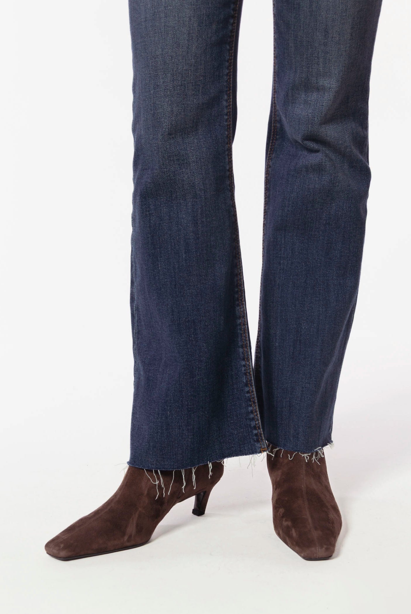 swatch_Espresso Suede estelle boots