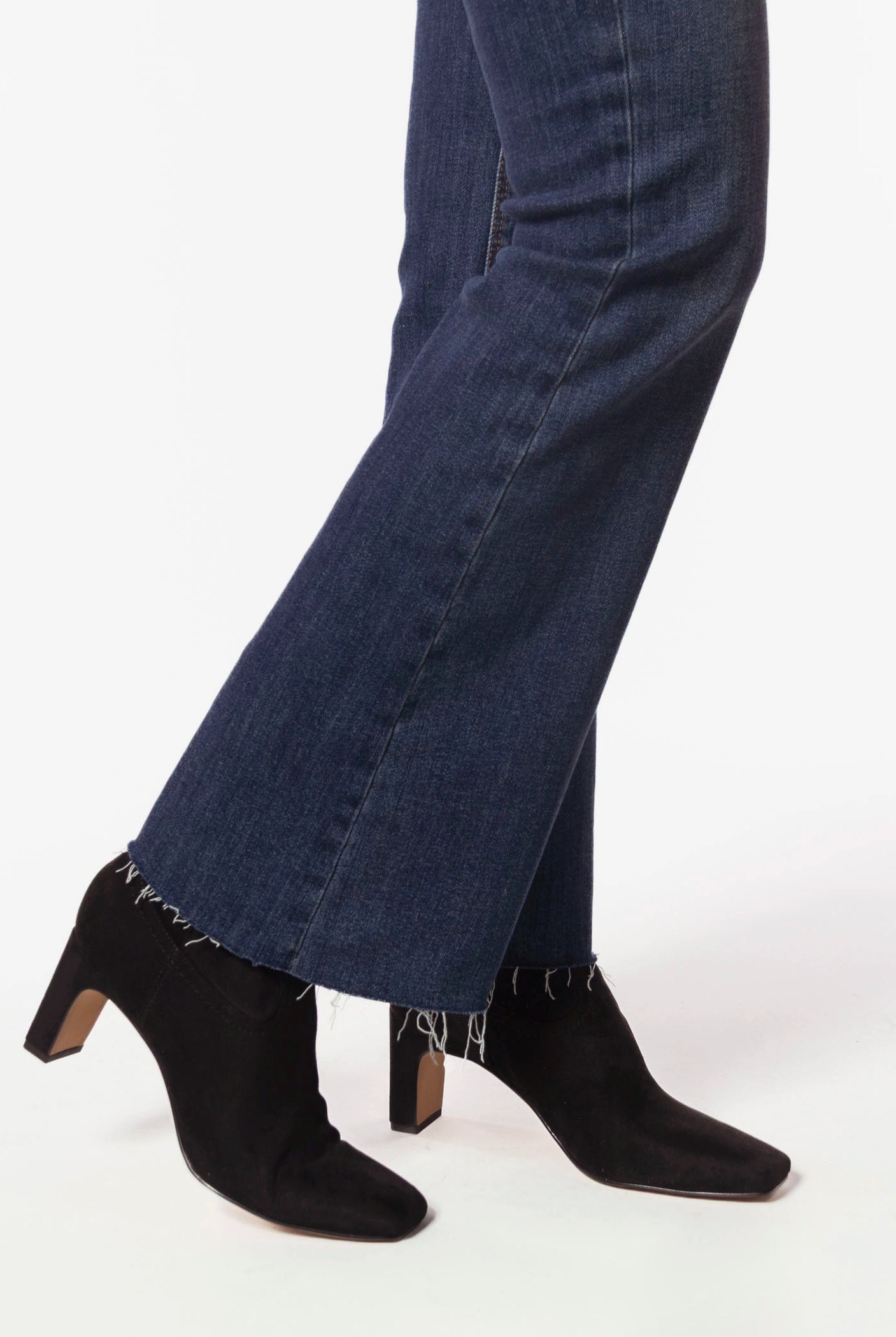 swatch_Black roan heeled boots