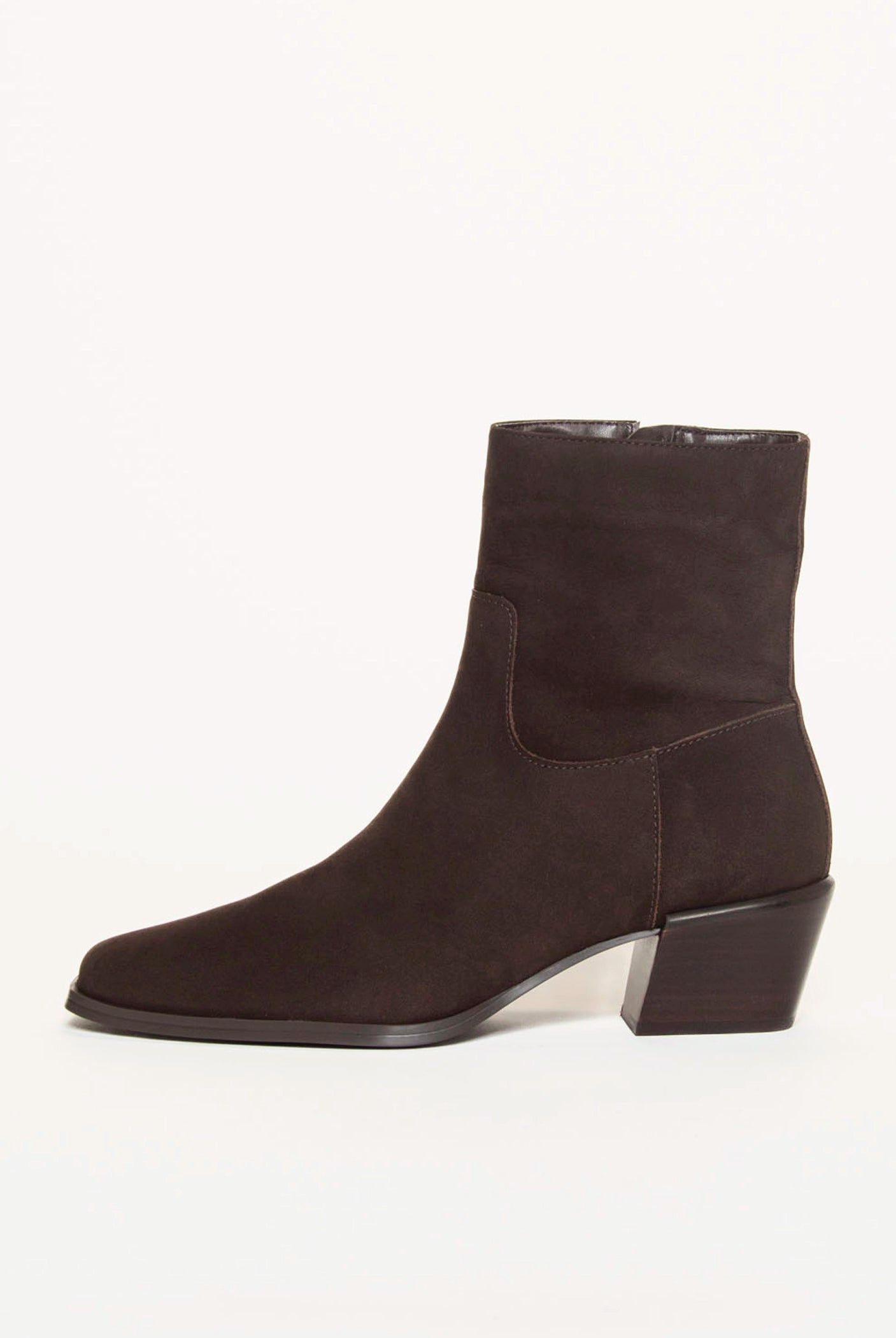 swatch_Chocolate Suede daney boot shoes