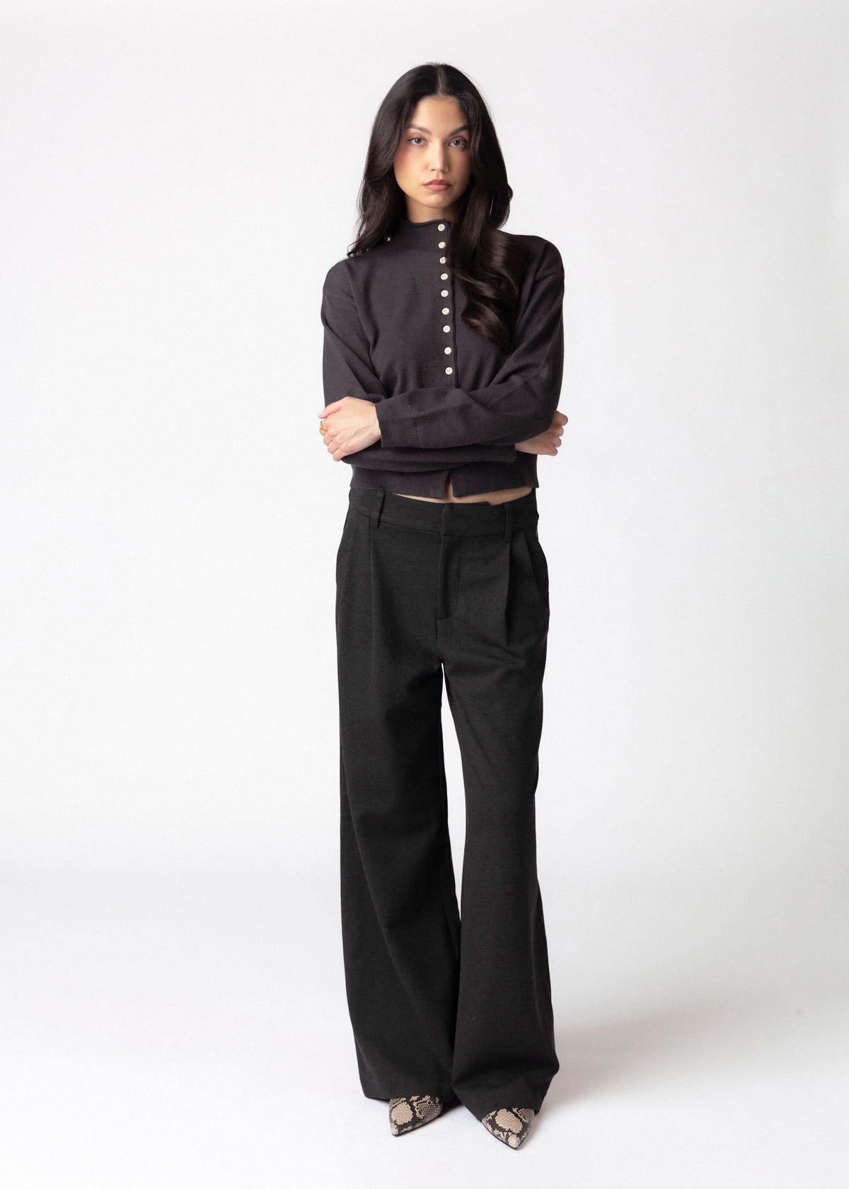 swatch_Charcoal mod ref brooks high neck cardigan