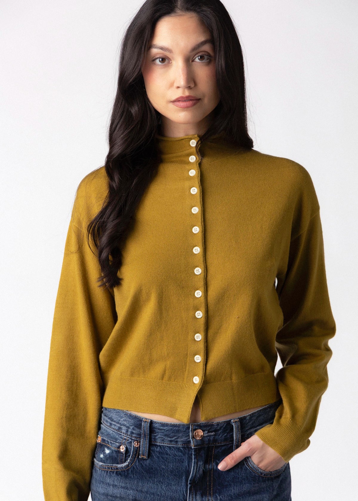 swatch_Chartruese mod ref brooks high neck cardigan