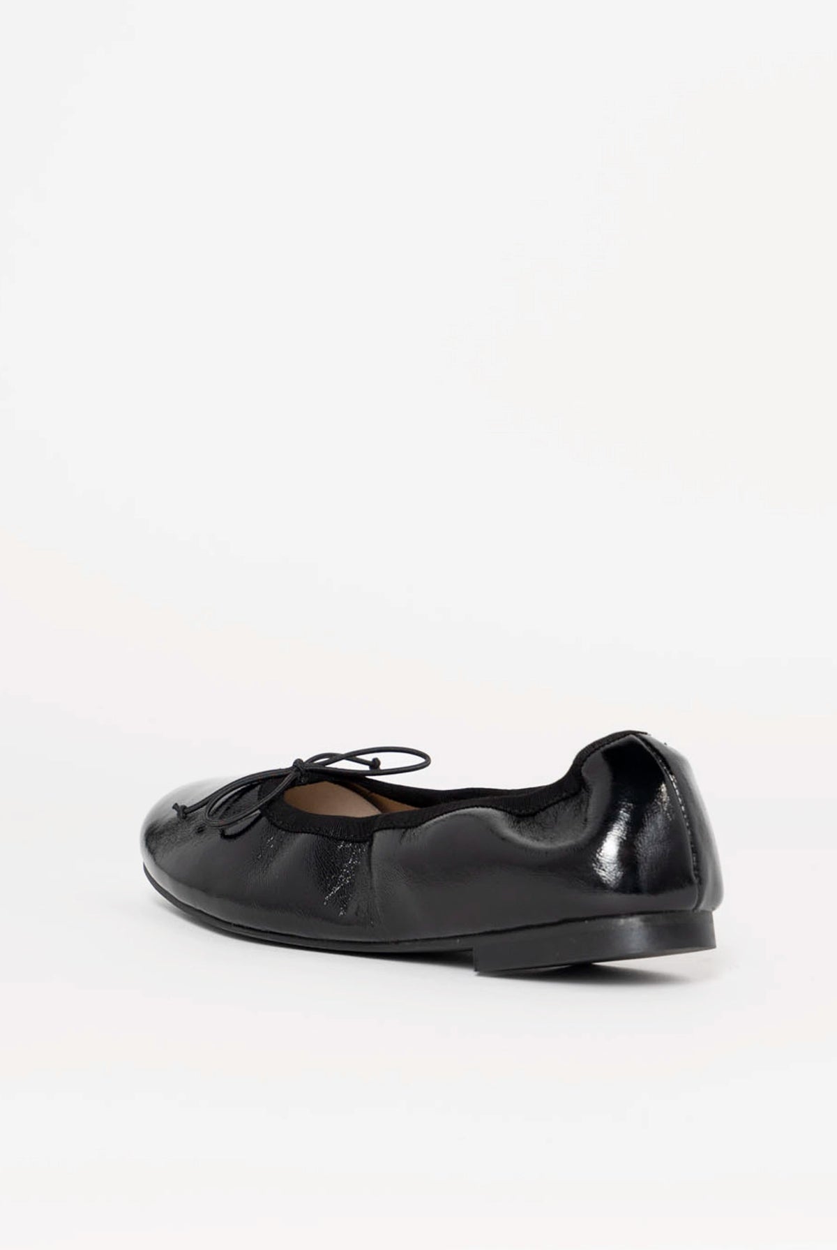 swatch_Patent Black tony bianco chelsea ballet flat