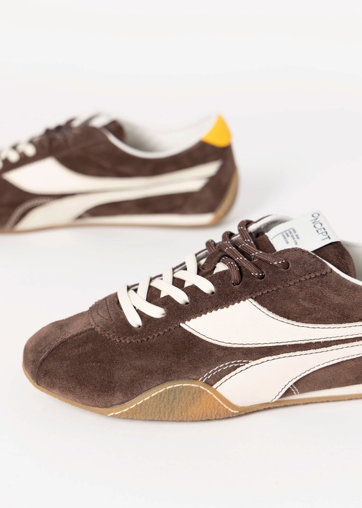 swatch_Espresso oncept lund suede sneaker