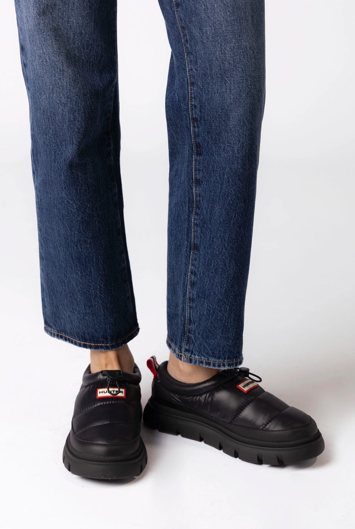 swatch_Black hunter boots madi 5 nylon puffer booties
