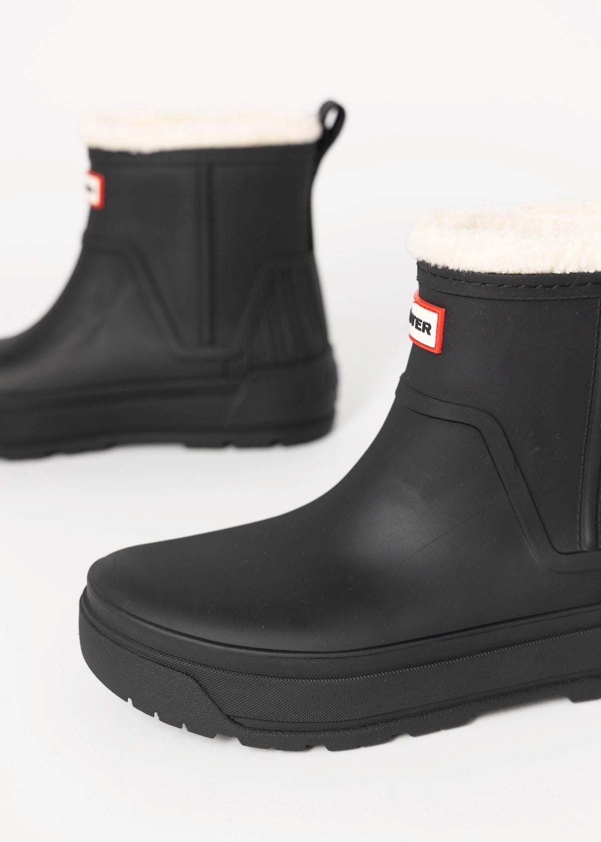 swatch_Black willa insulated waterproof boots