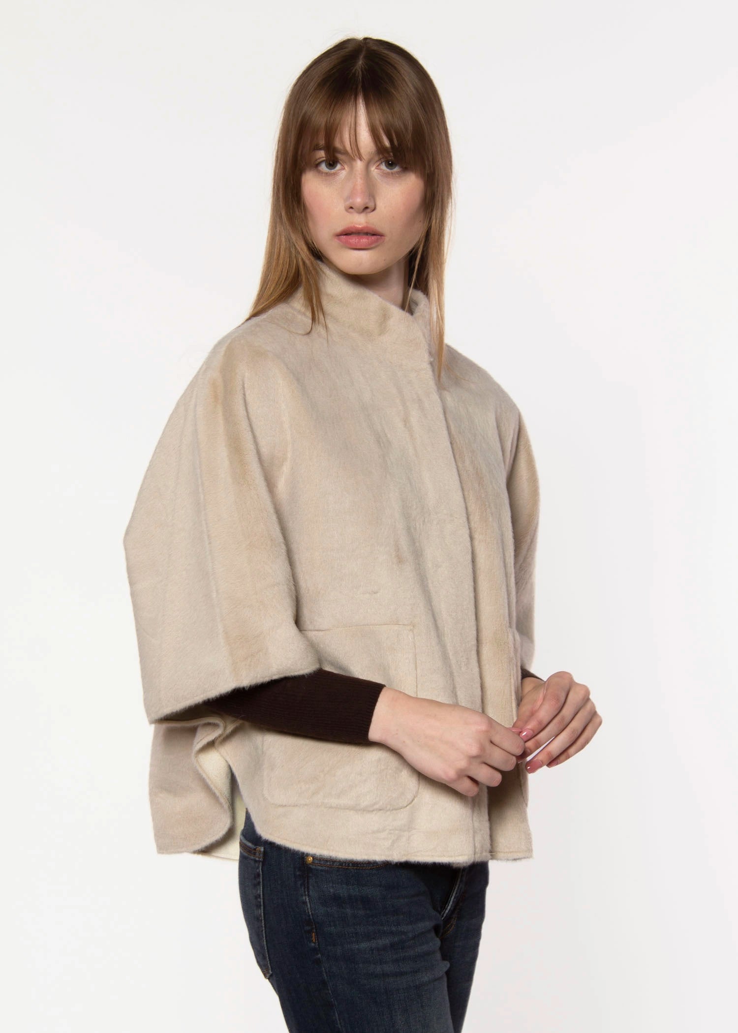 swatch_Birch dewi cape jackets