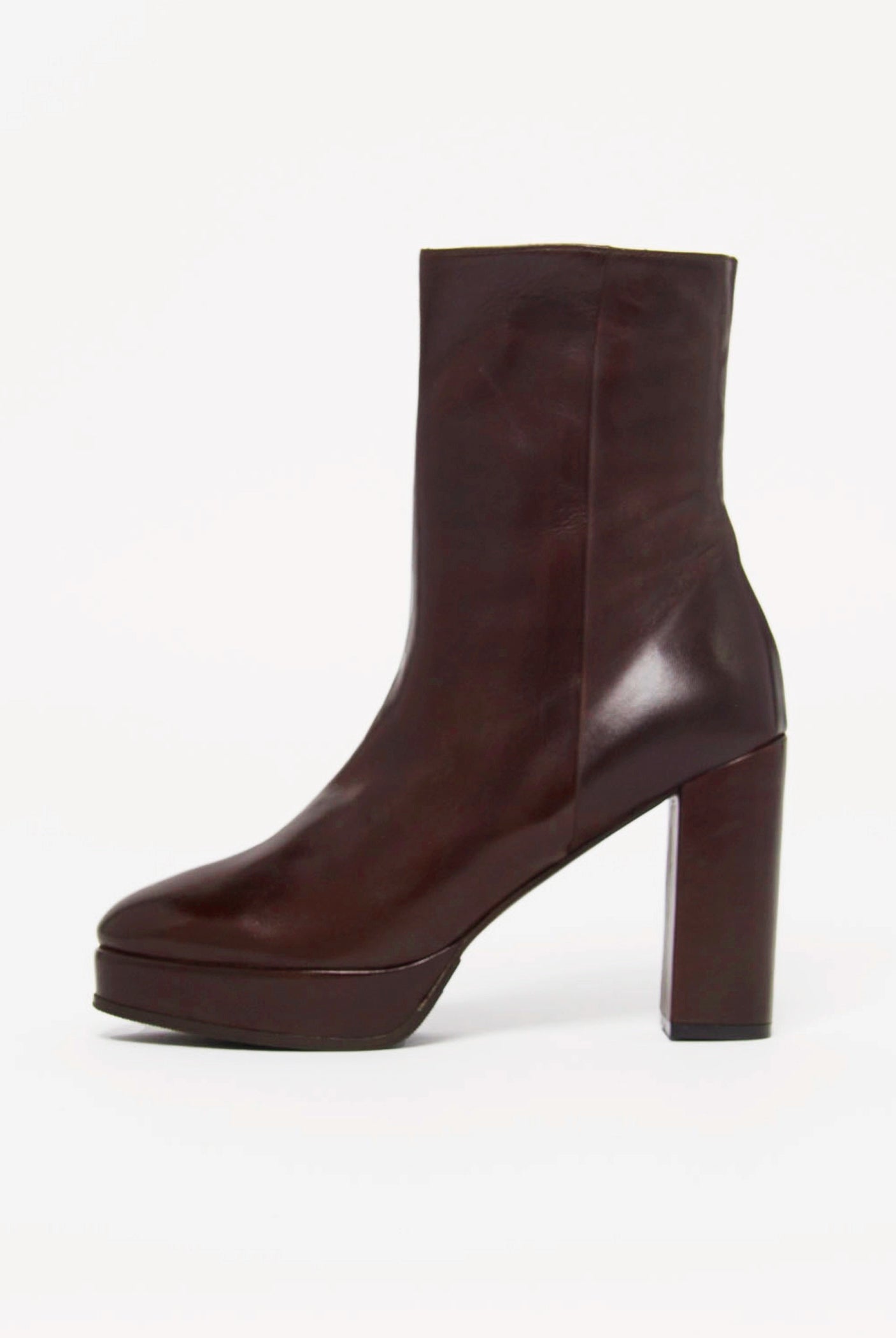 swatch_Rust Leather platform boot shoes