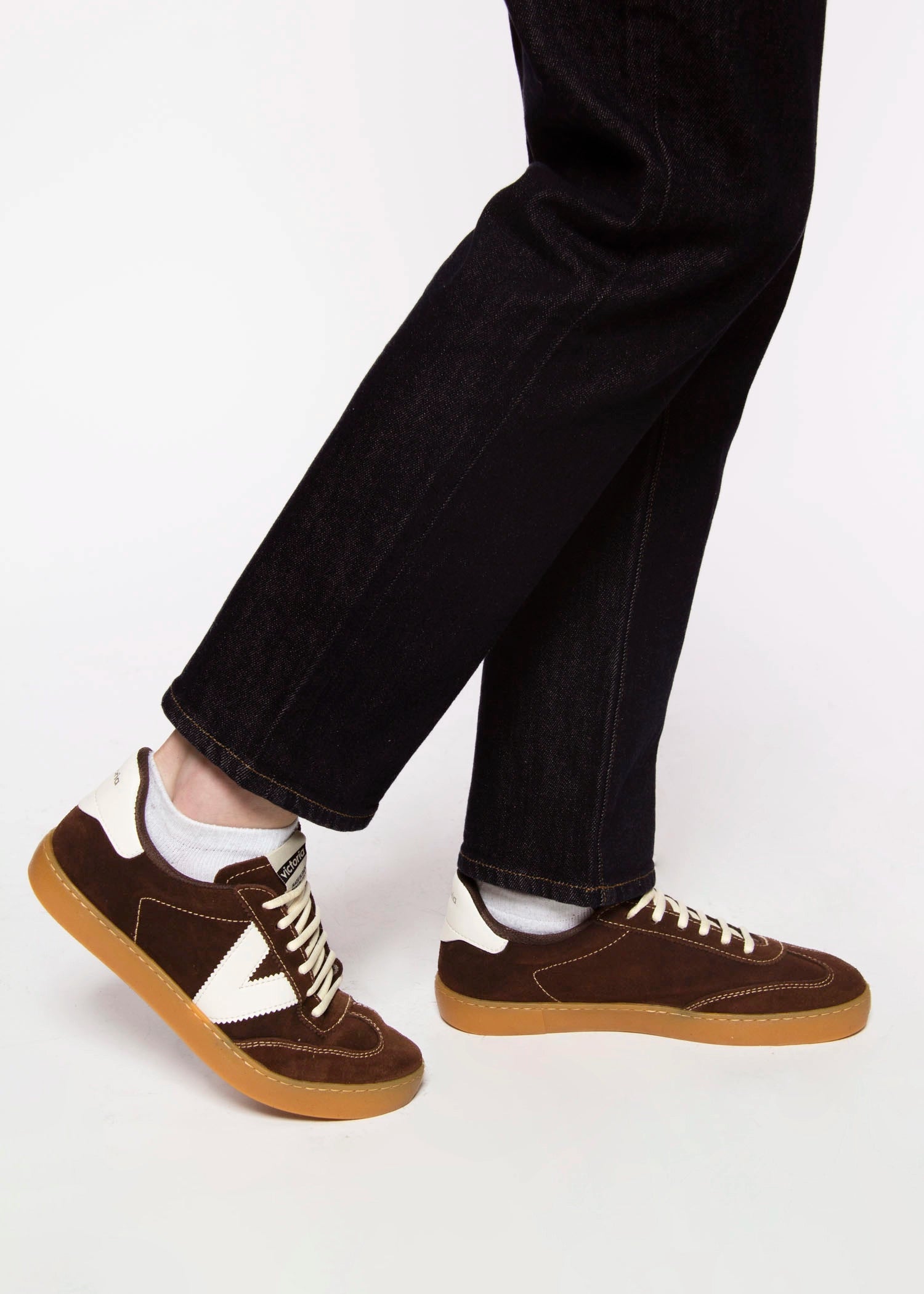 swatch_Chocolate Suede berlin sneaker shoes