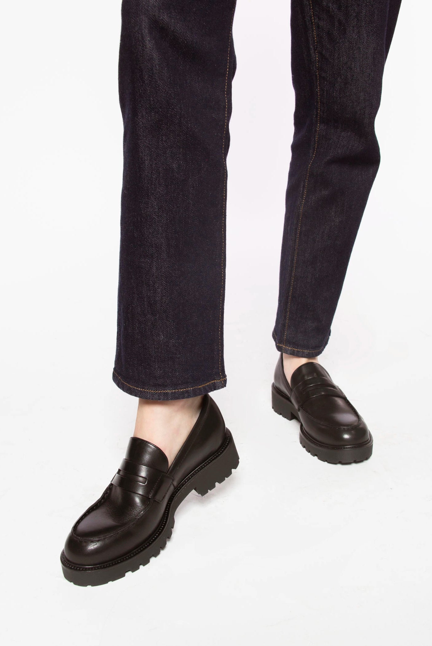 swatch_Black Leather kenova loafer shoes