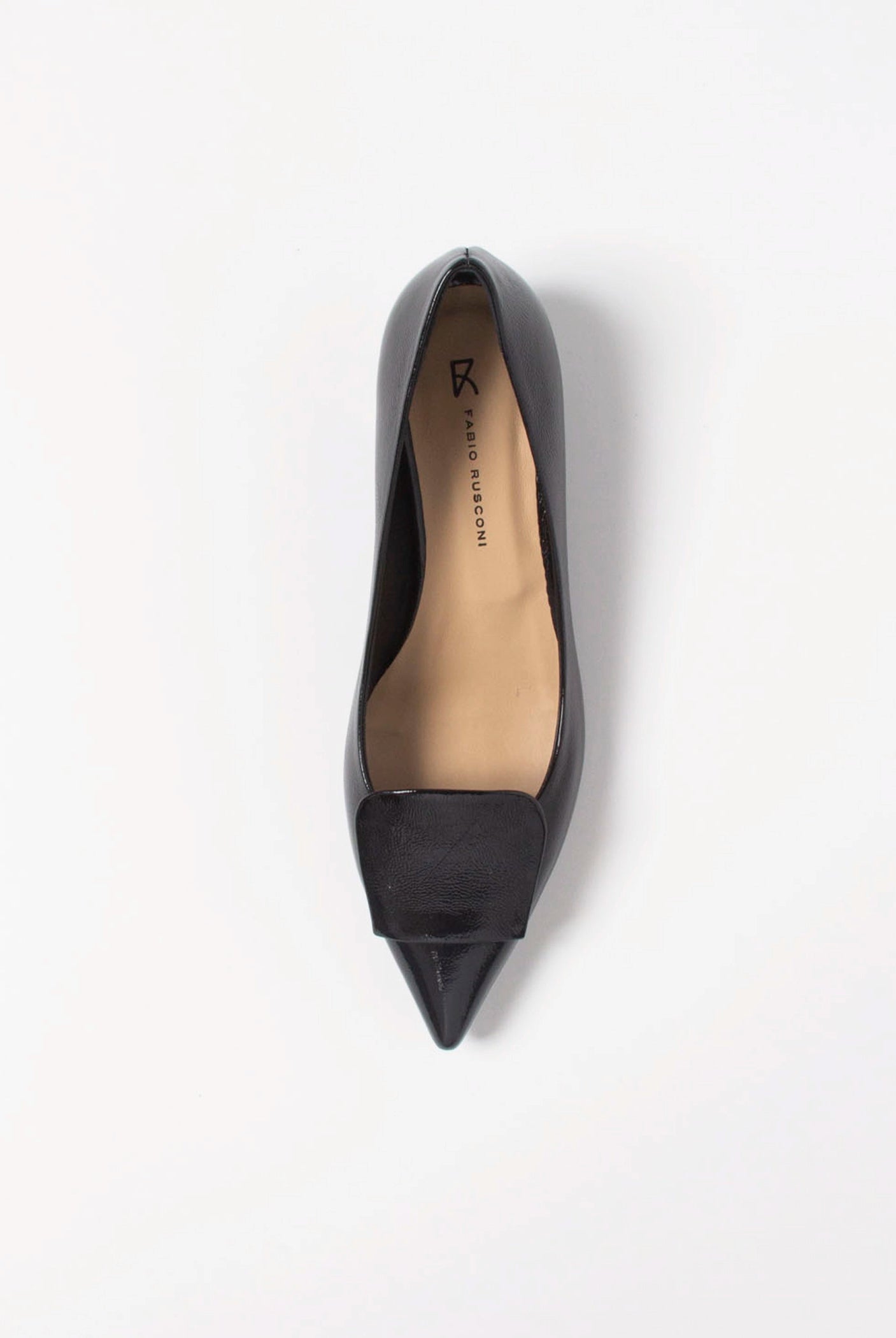 swatch_Black Patent low heel pump shoes