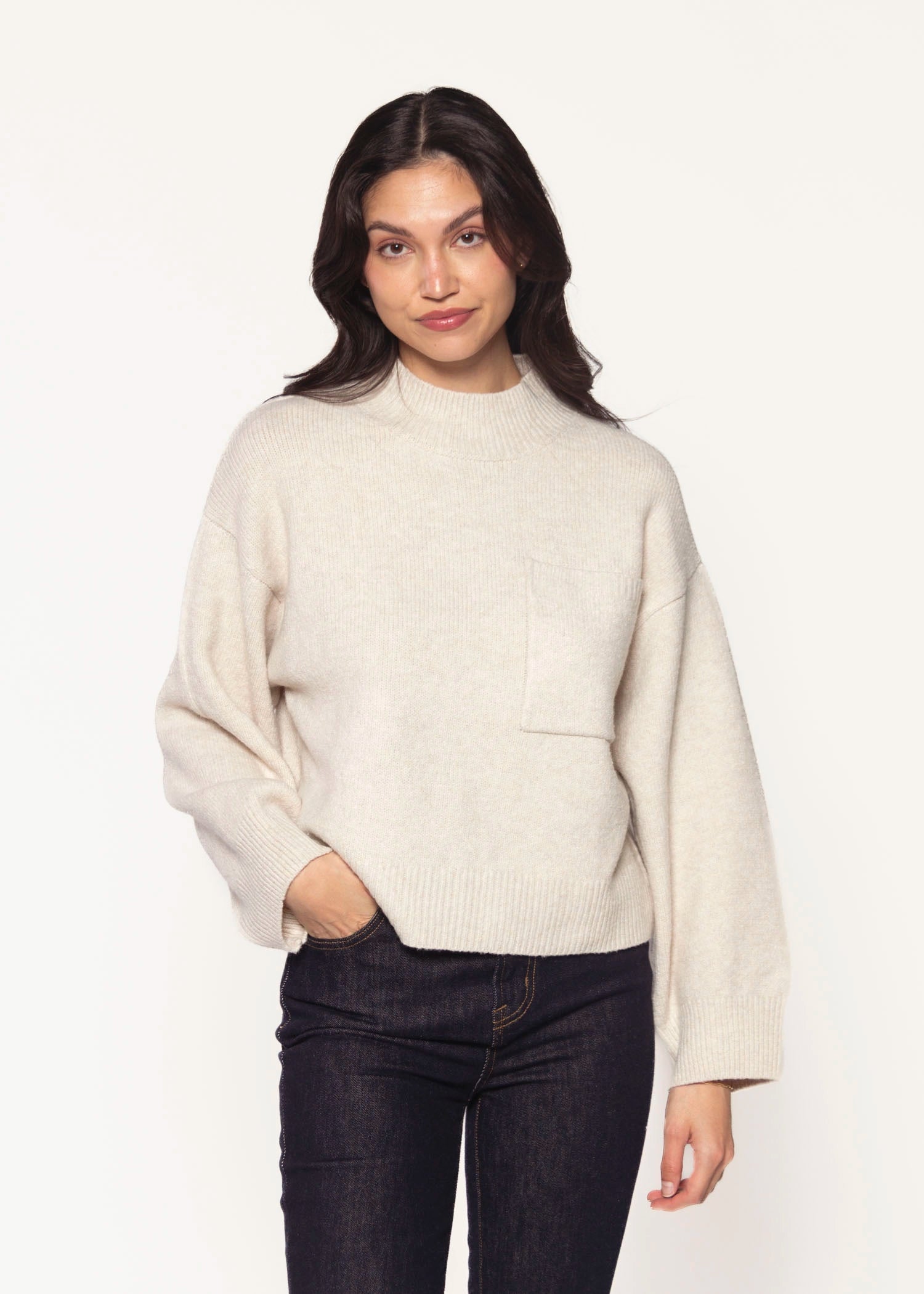 swatch_Pearl one pocket sweater crewnecks