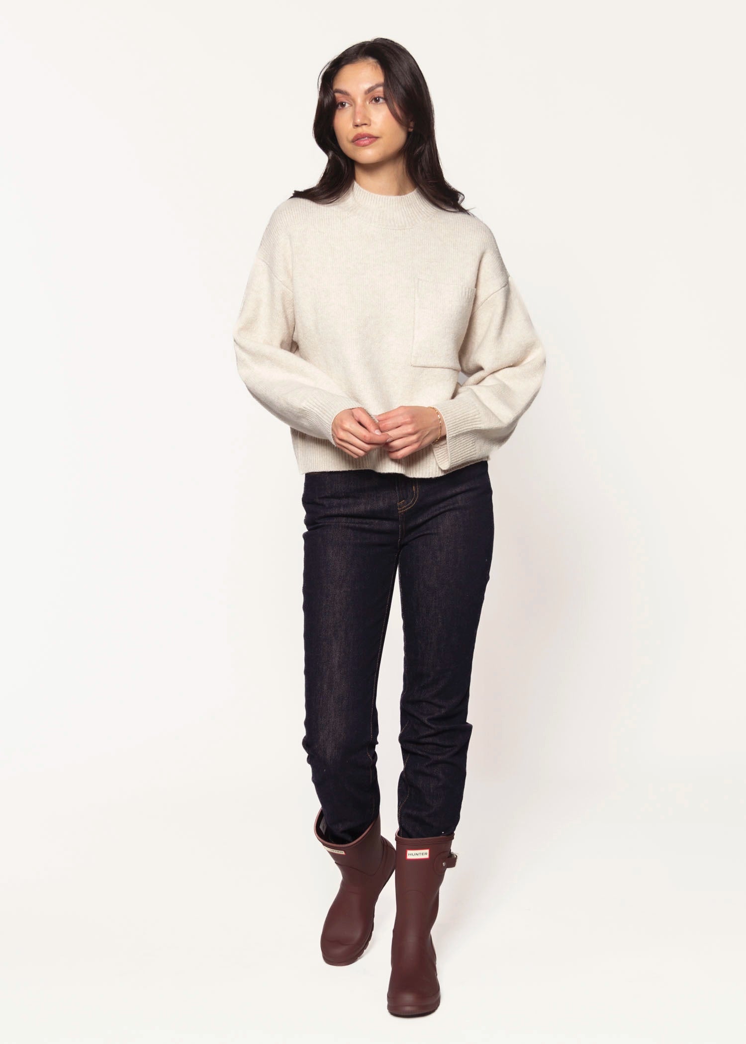 swatch_Pearl one pocket sweater crewnecks