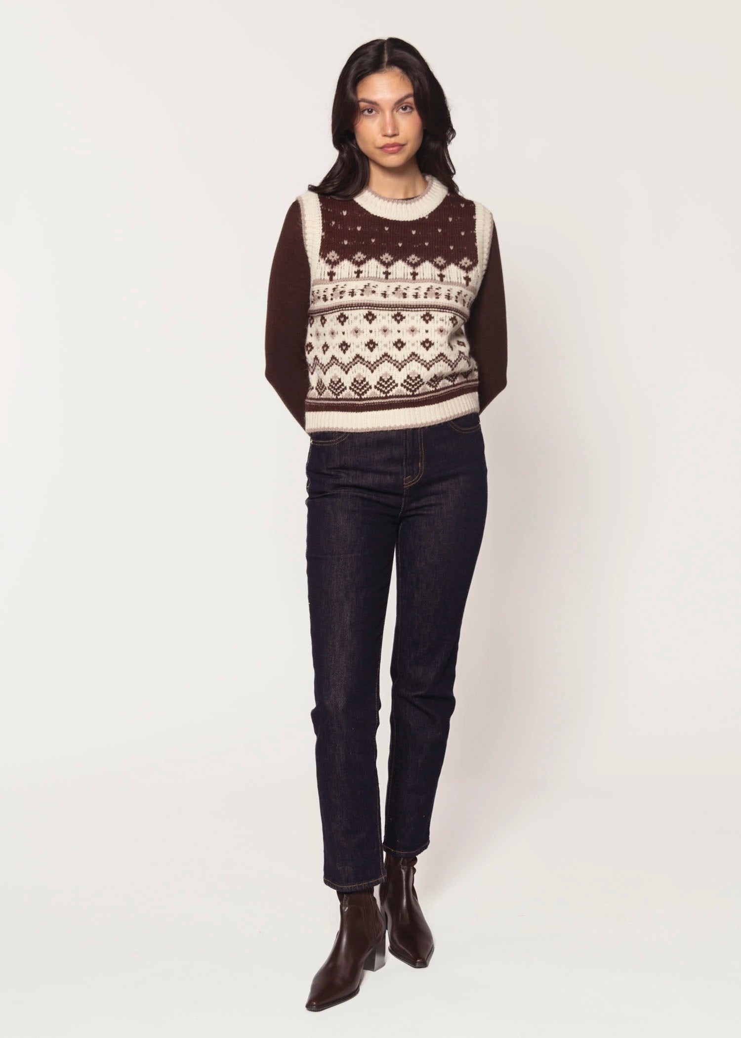 swatch_Plum vivi vest sweaters