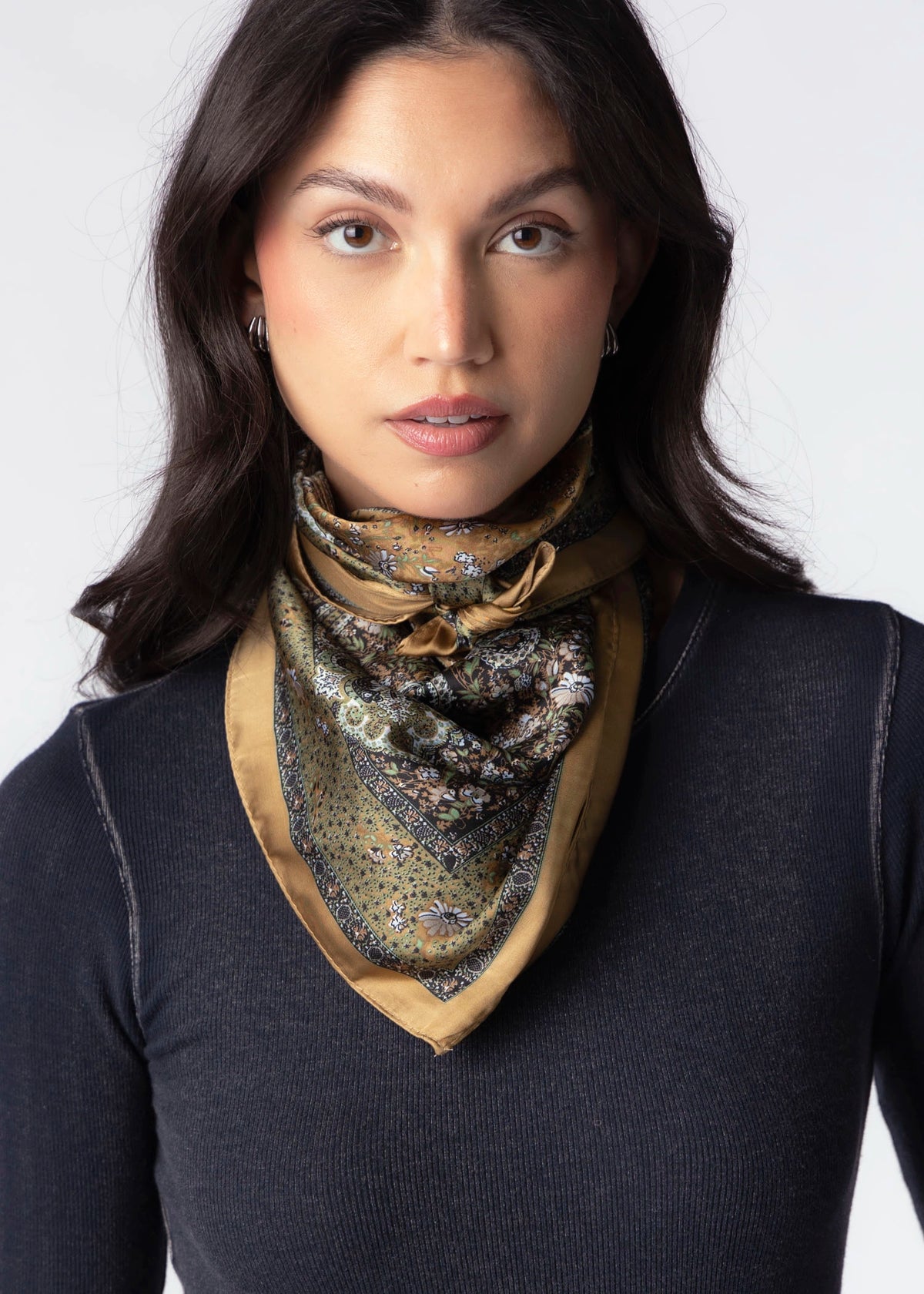 swatch_Green bandana head scarf