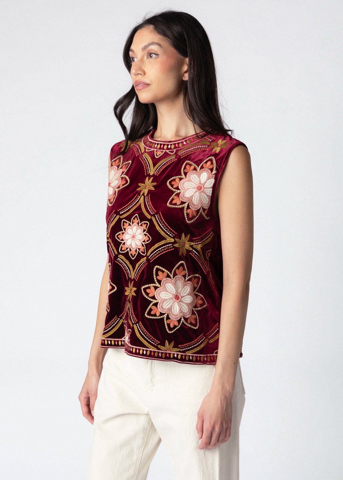 swatch_Burgundy thml velvet embroidered sleeveless blouse