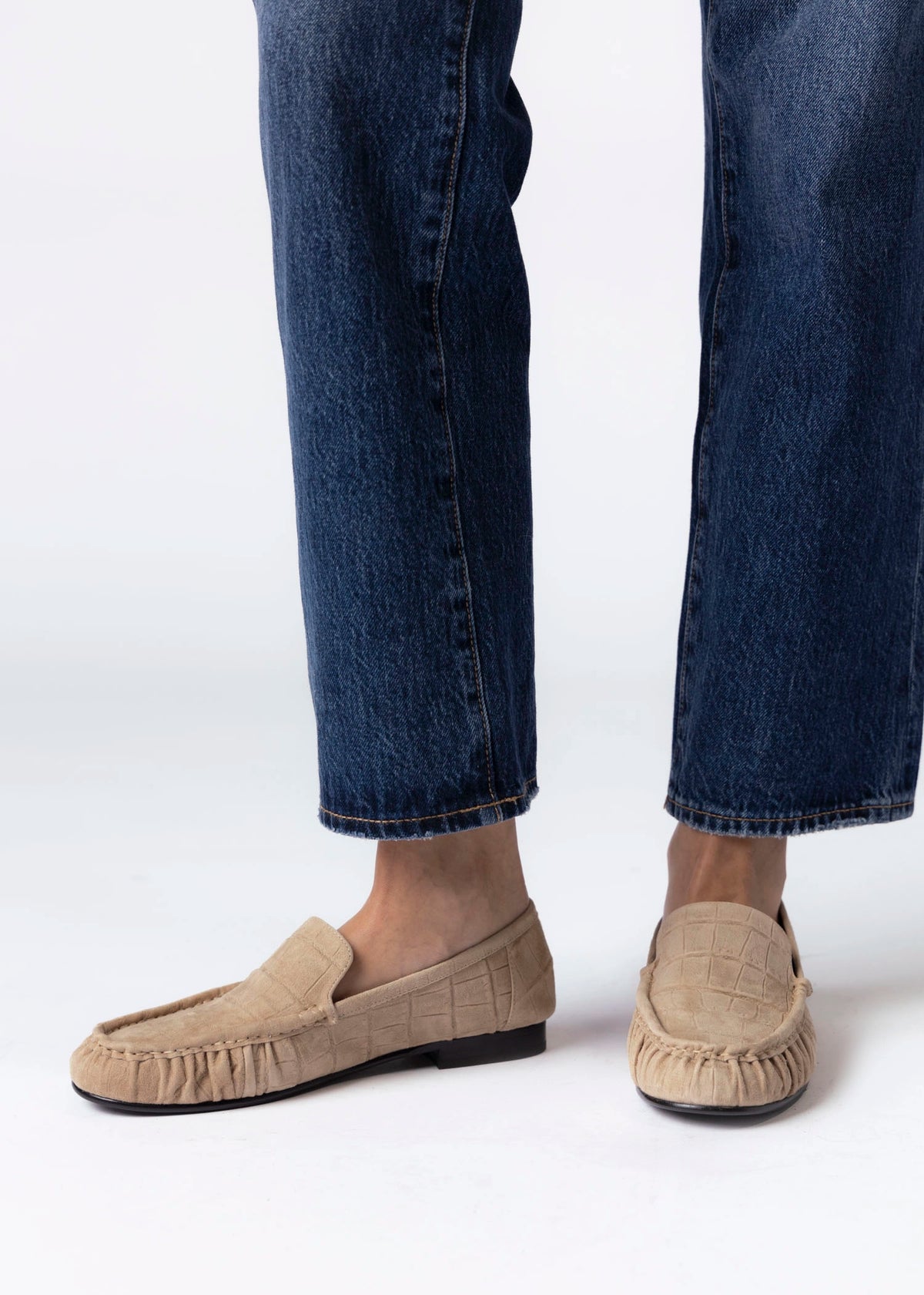 swatch_Taupe Suede bibi lou lysa loafer