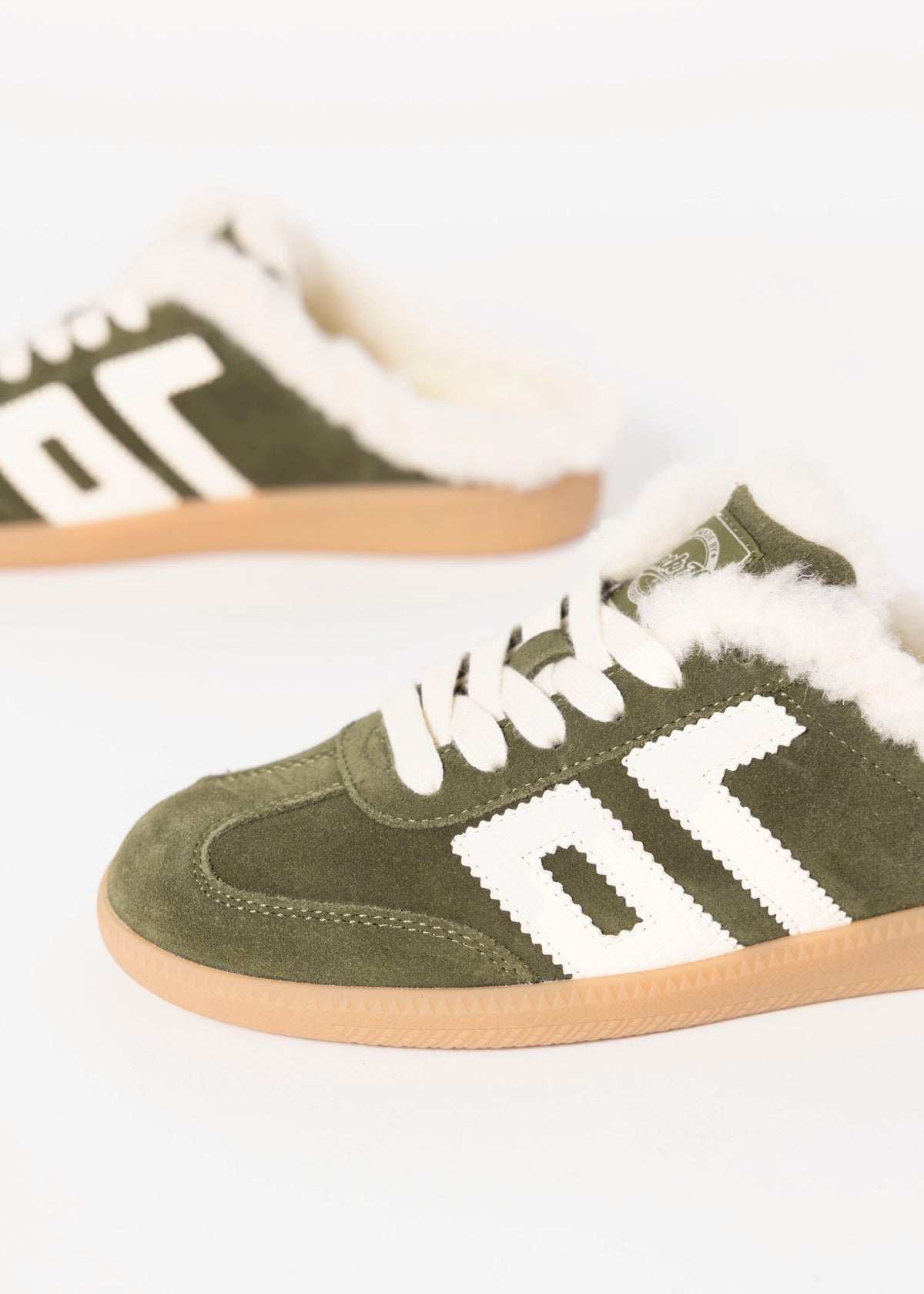 swatch_Forest/Butter Back70 easter FL shearling lined sneaker