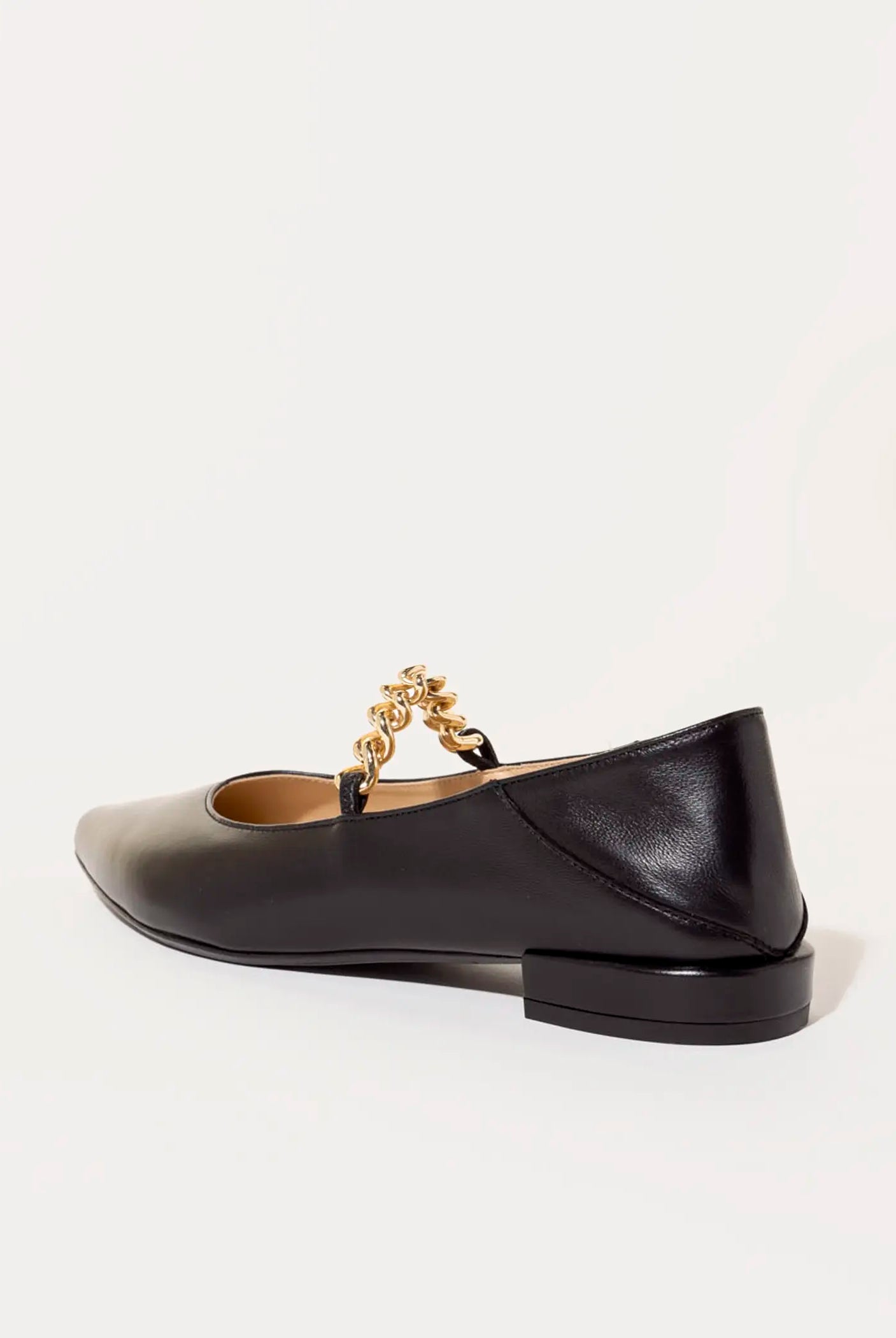 swatch_black leather flat with chain flat shoes