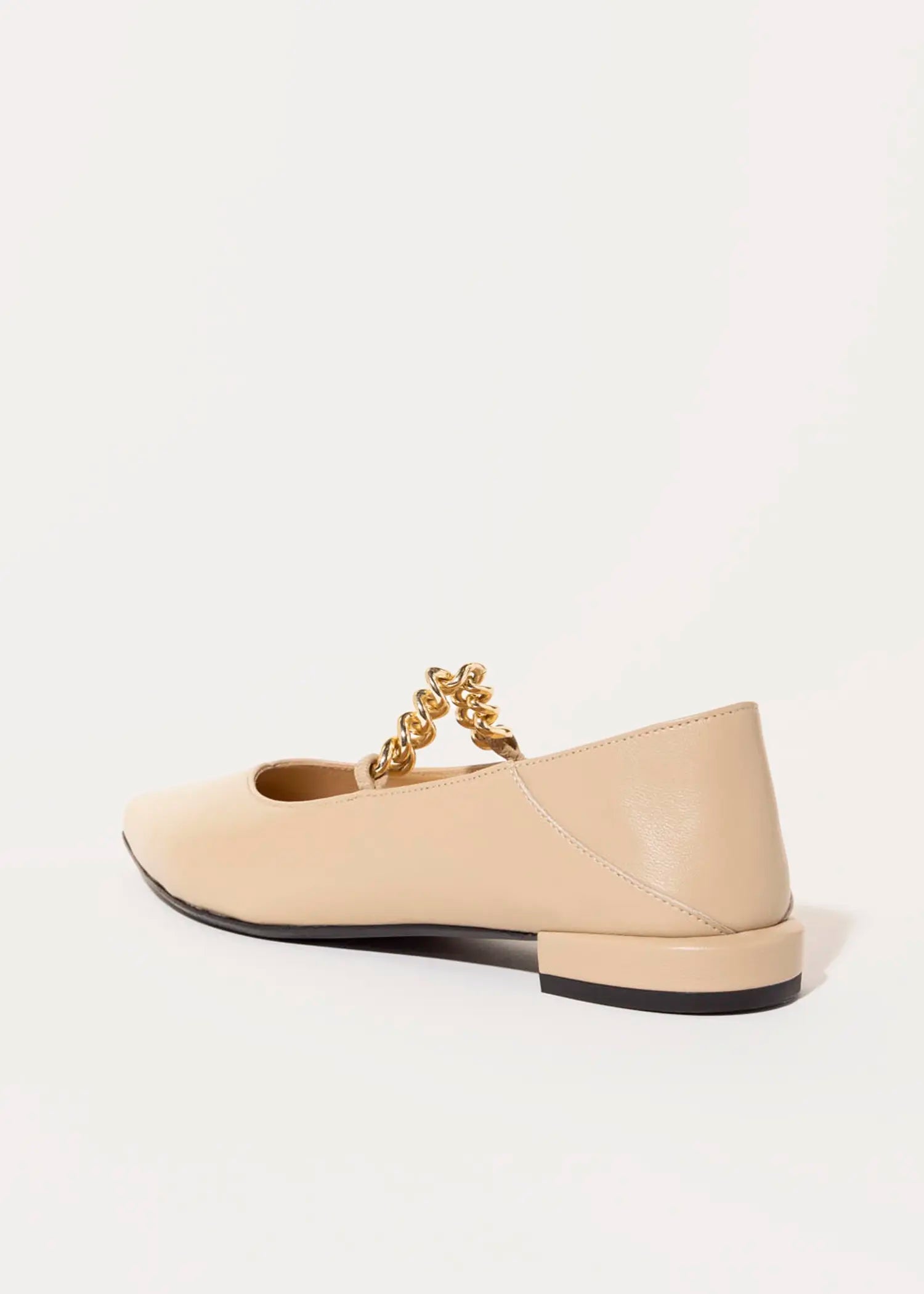 swatch_stucco leather flat with chain flat shoes