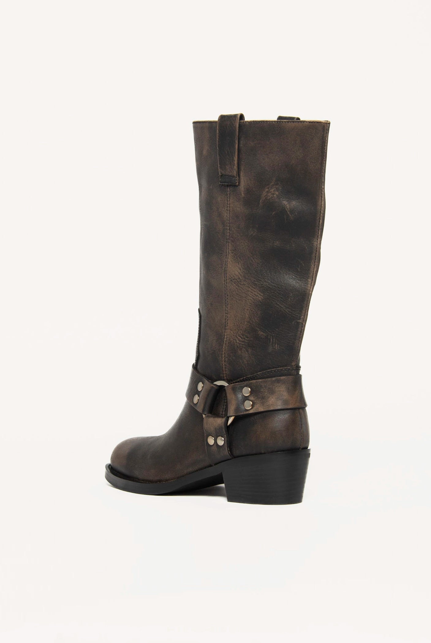 swatch_Black hervee distressed boot