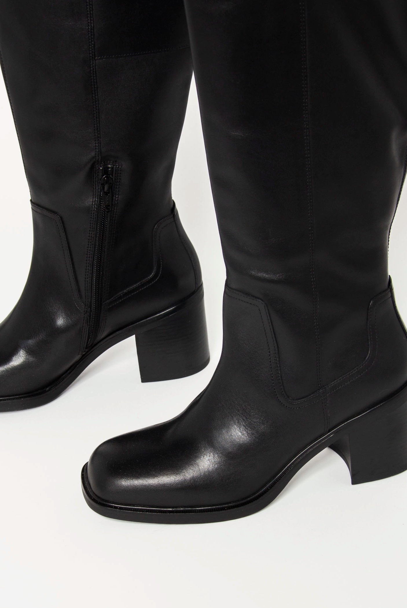 swatch_Black Leather meryl tall boots