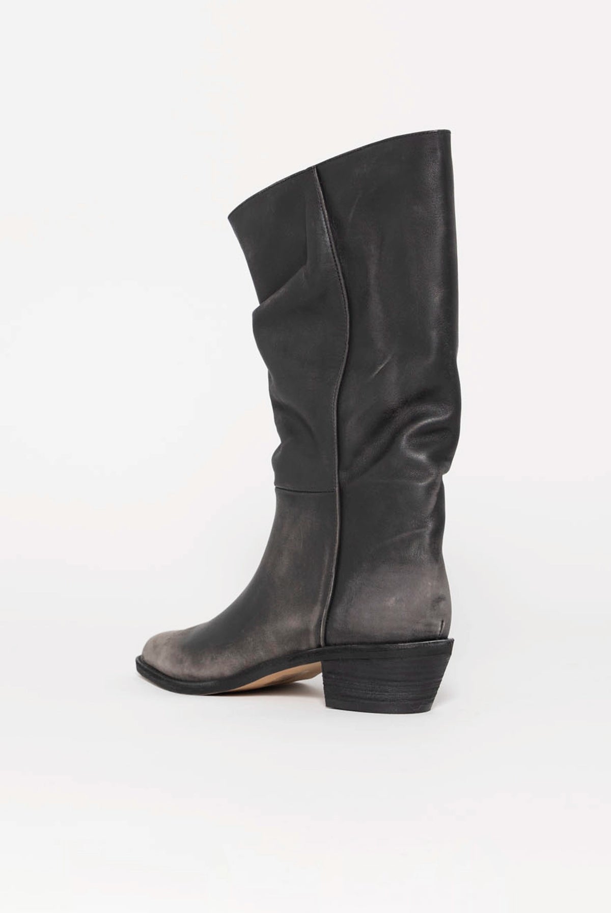 swatch_Black Brush Off silent d kacey distressed western boot