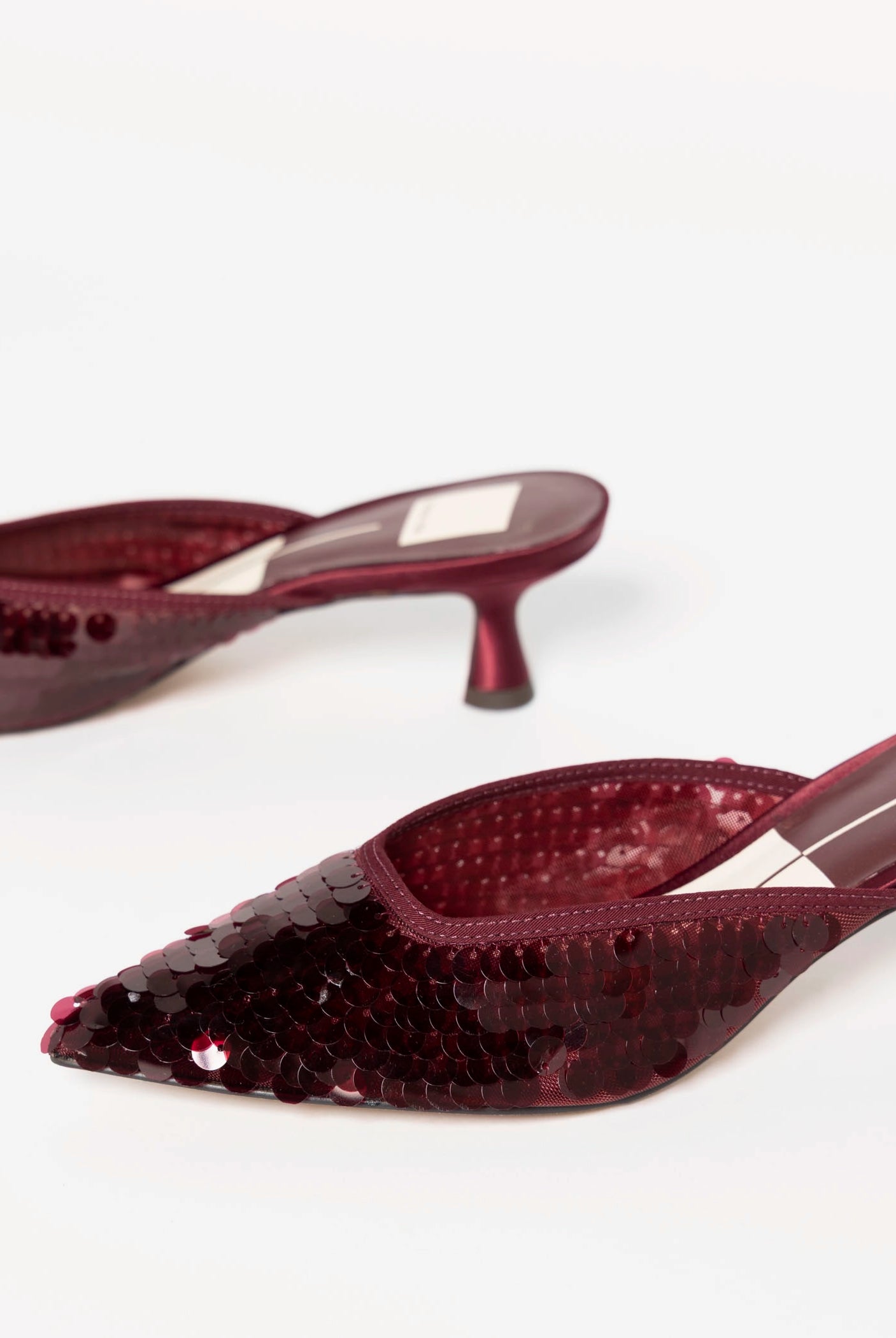 swatch_Cranberry cleo heel shoes