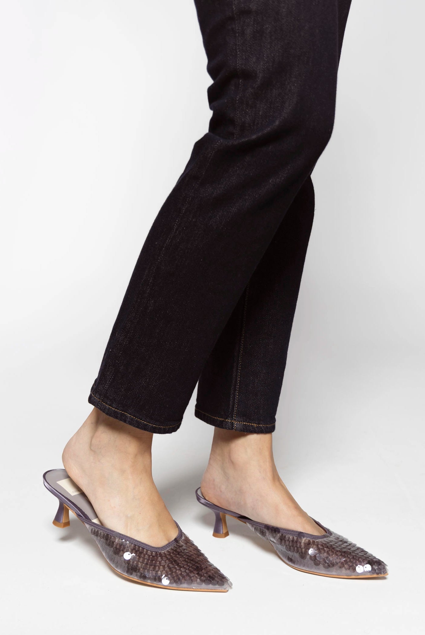 swatch_Smoke cleo heel shoes