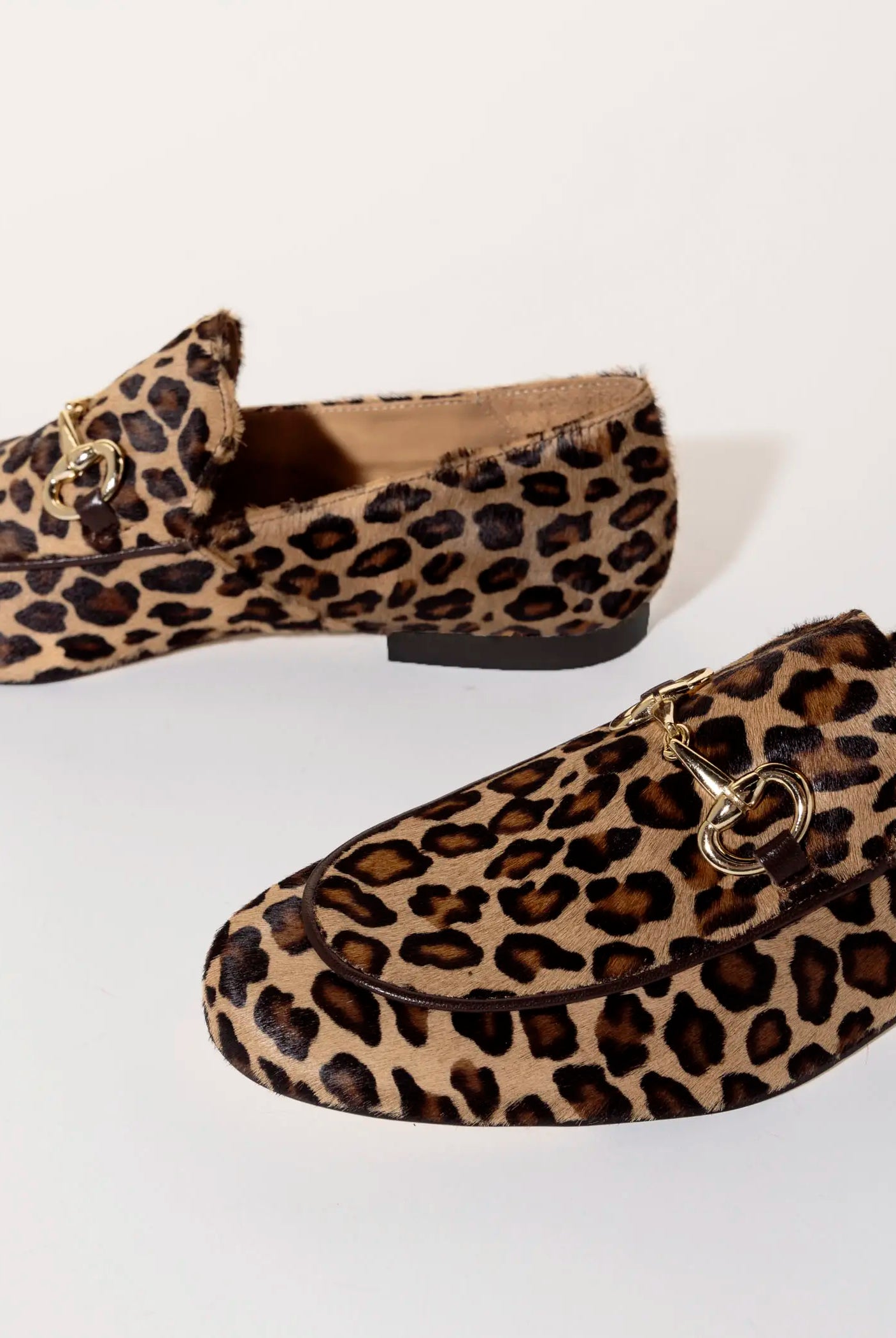swatch_leopard haircalf loafer with bit flat shoes