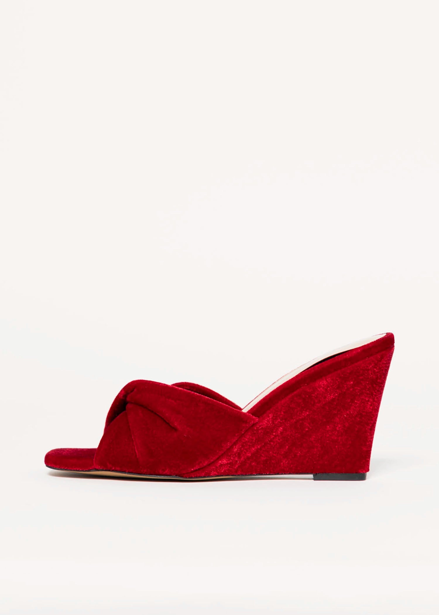 swatch_Red Velvet Katia wedge