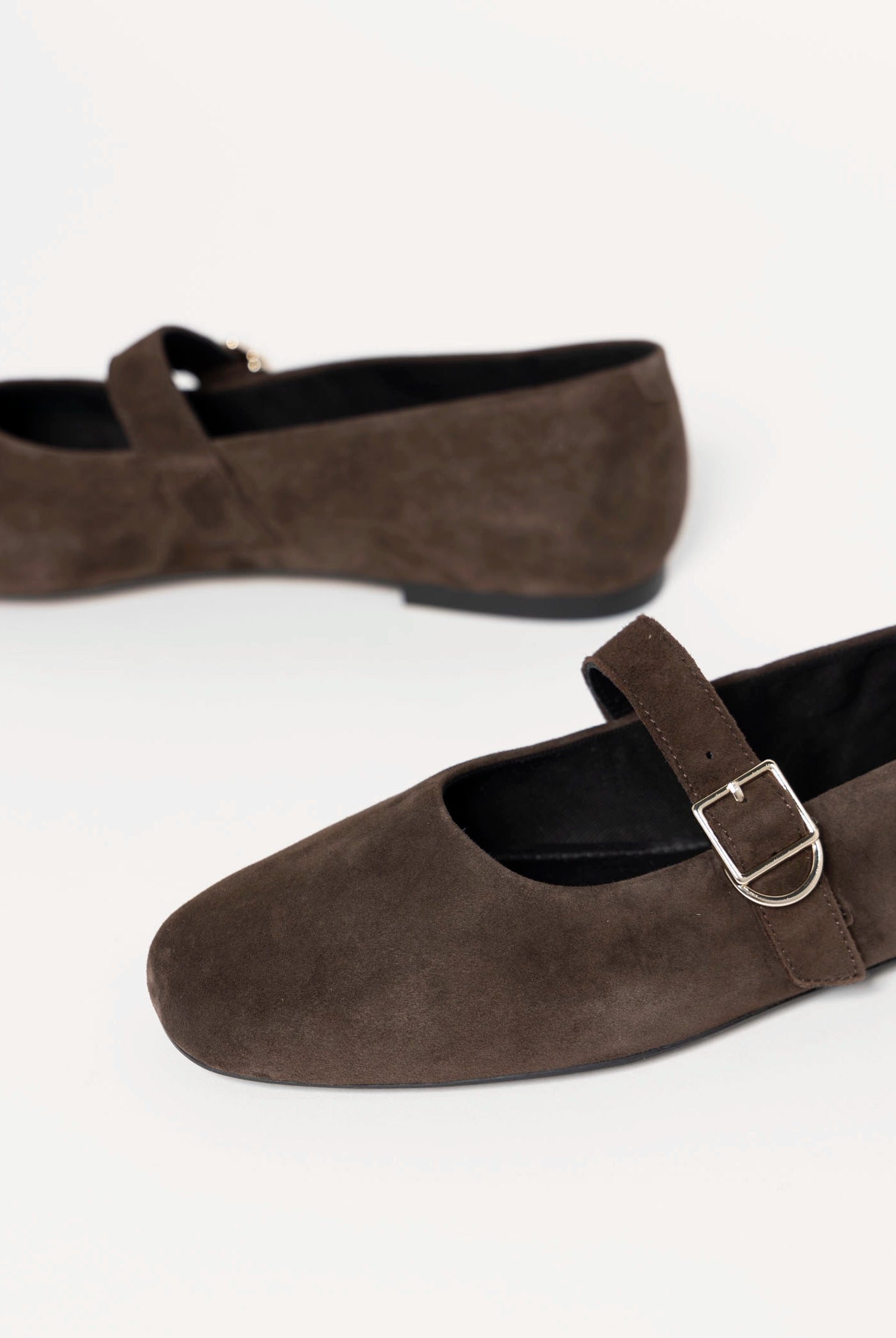 swatch_Coffee jolin mary jane flats