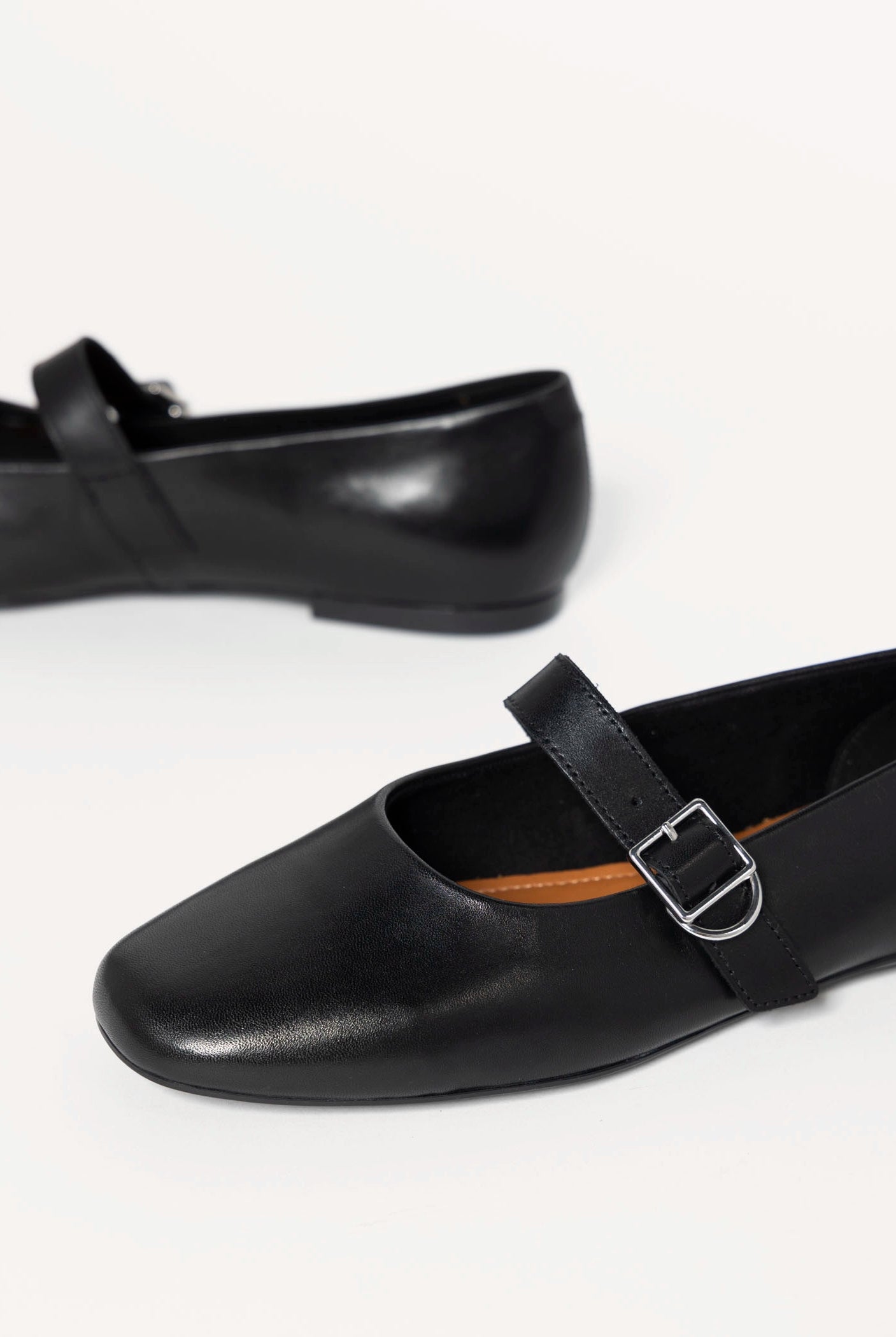 swatch_Black jolin mary jane flats