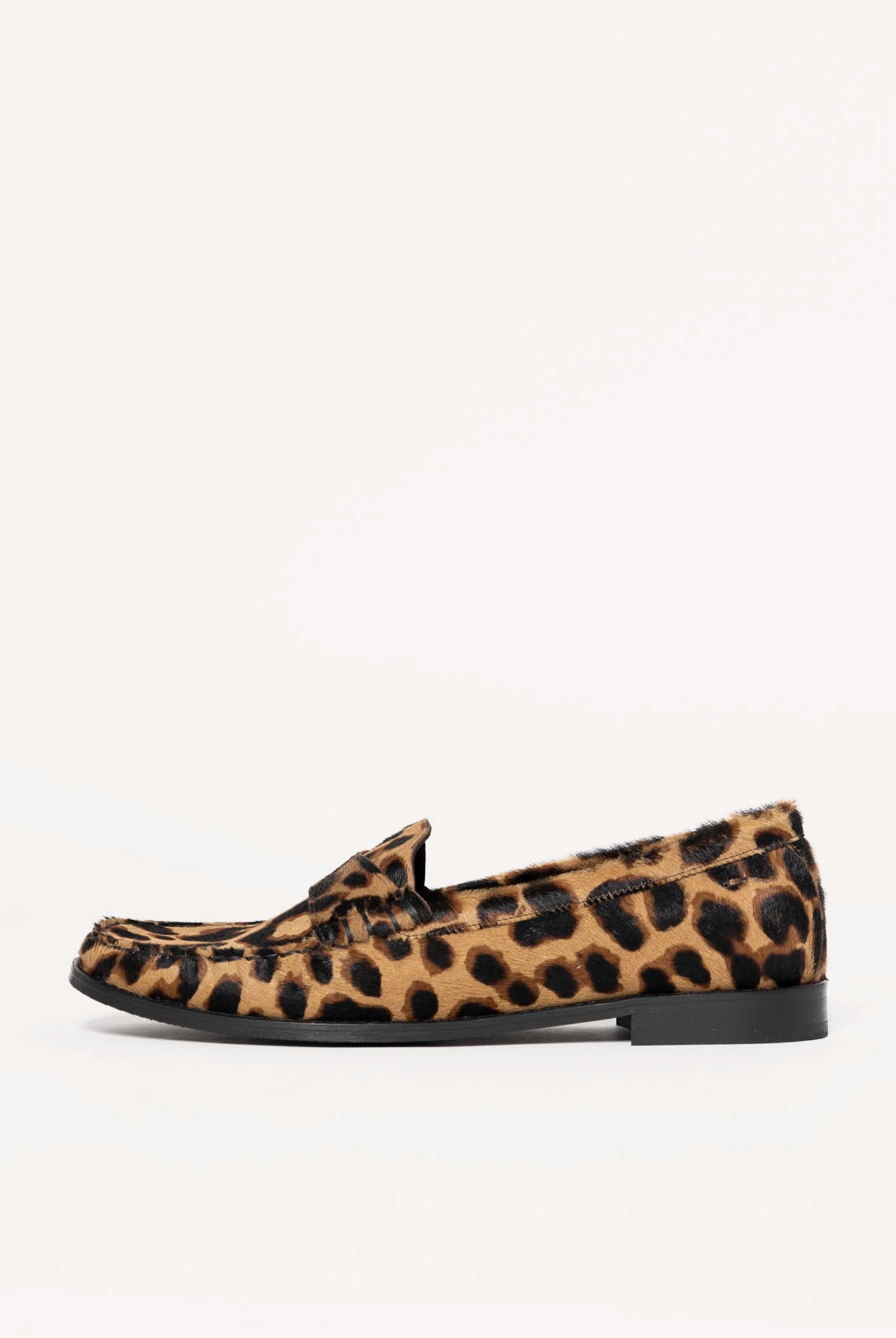 swatch_Leopard Haircalf penny loafer