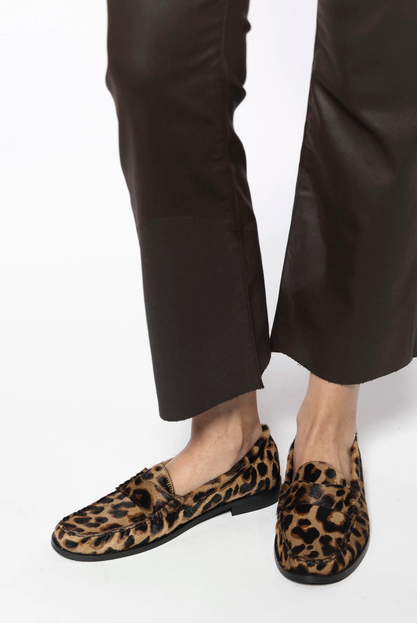 swatch_Leopard Haircalf penny loafer
