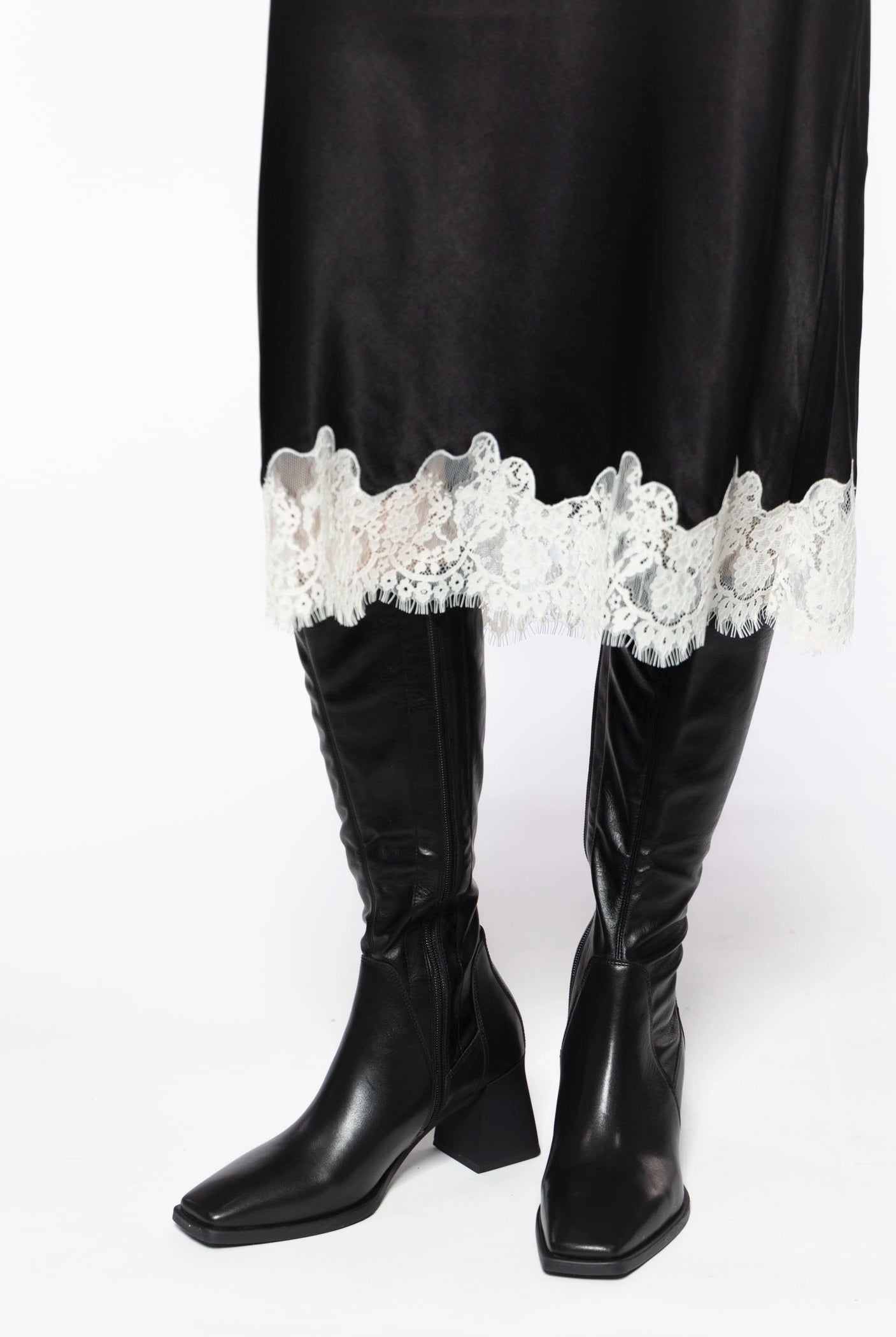 swatch_Black Leather hedda knee high boots