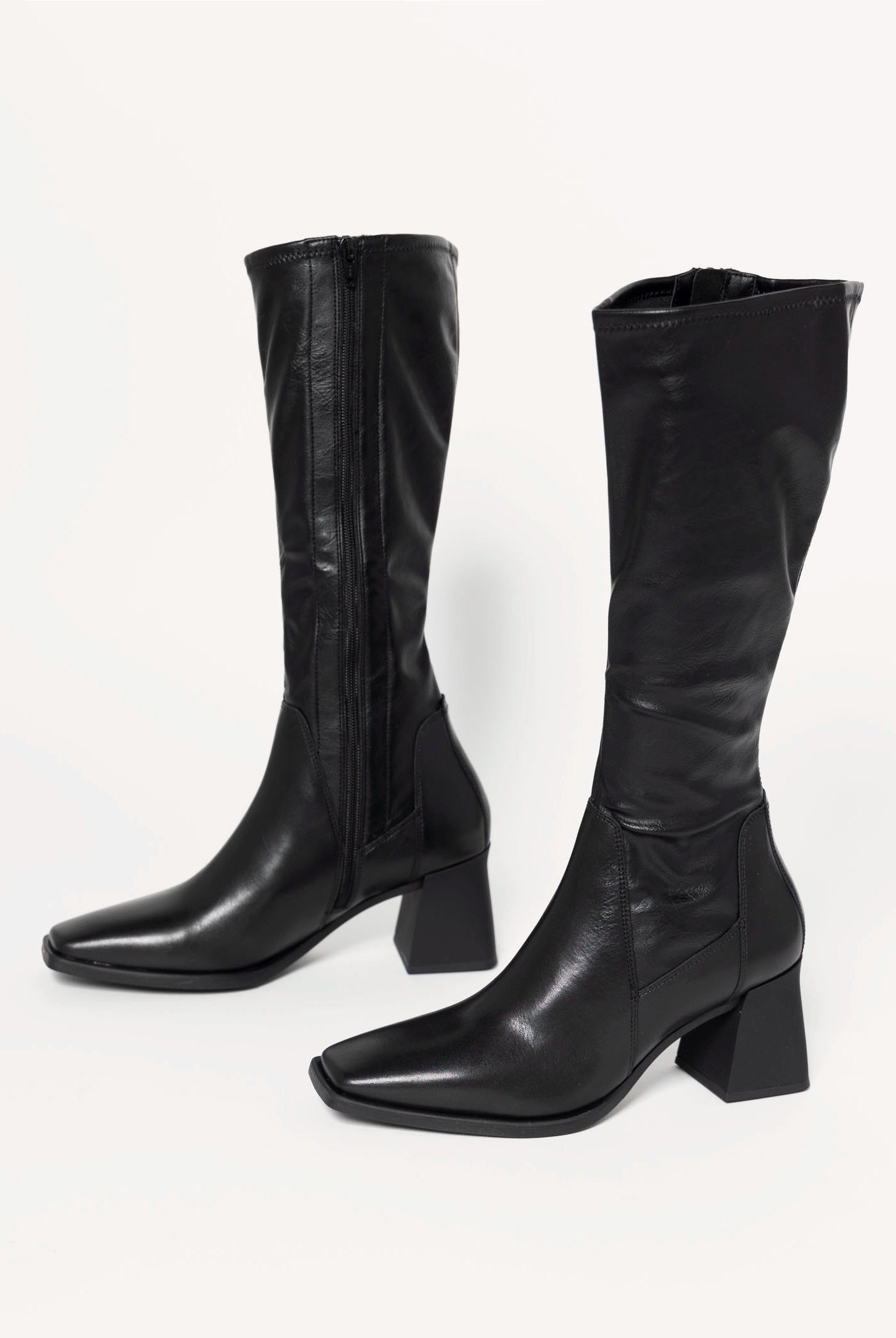 swatch_Black Leather hedda knee high boots