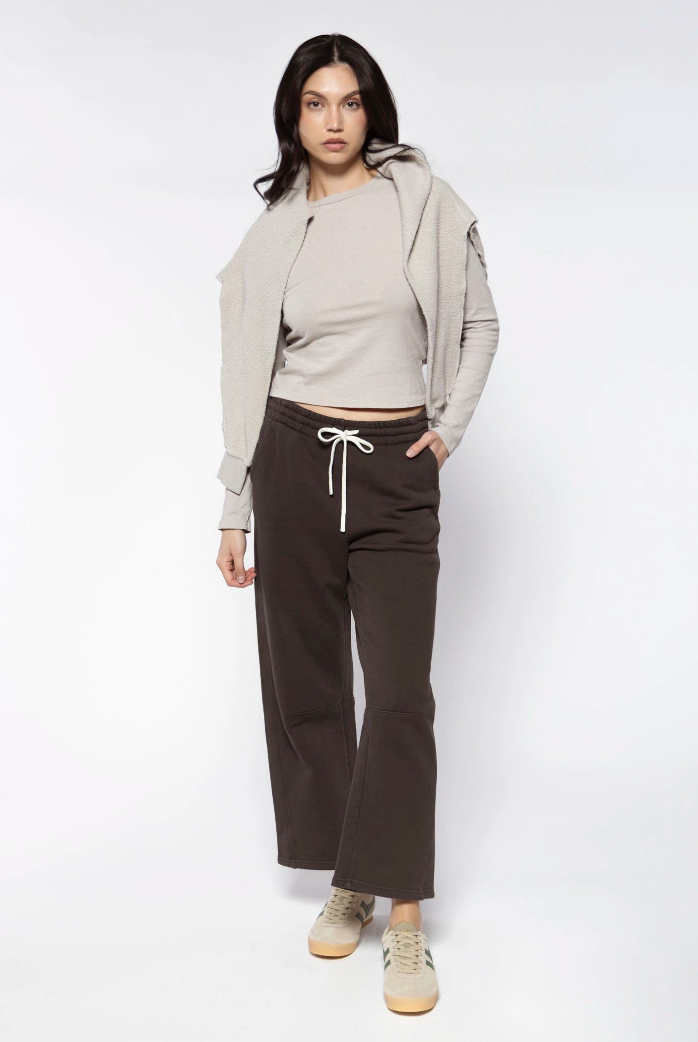 swatch_Vintage Black fallon sweatpants