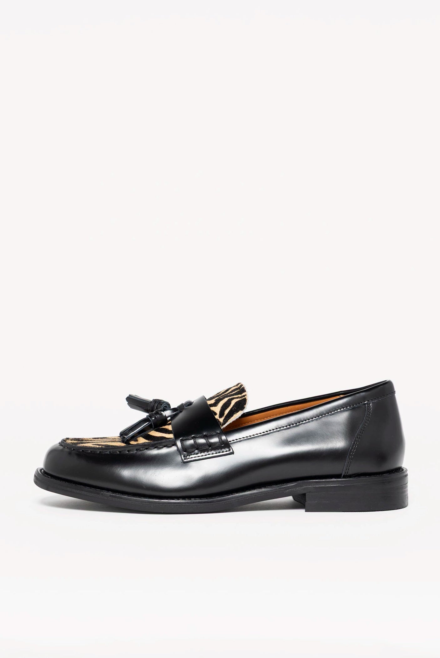 swatch_Black Combo linn tassel loafers
