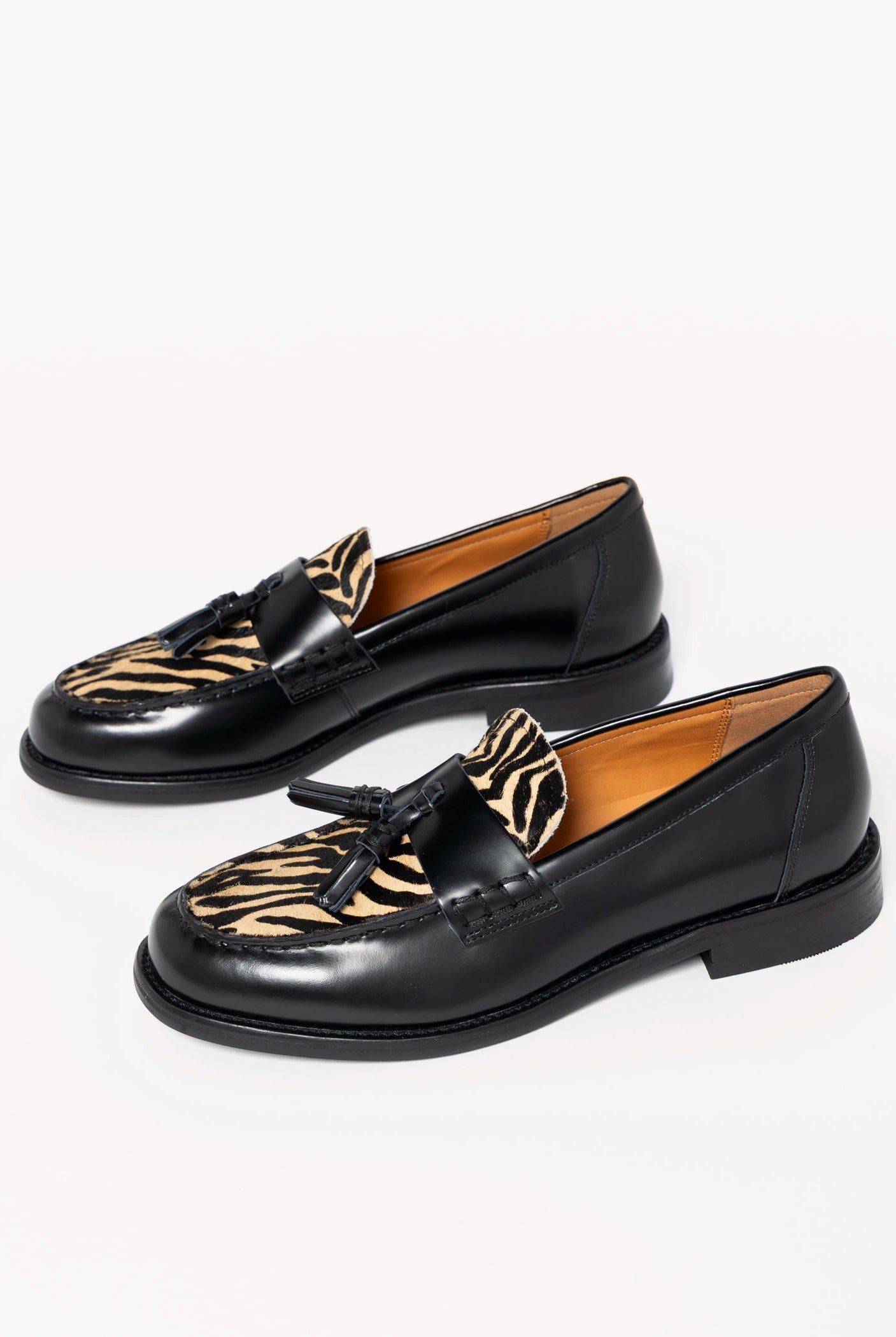 swatch_Black Combo linn tassel loafers