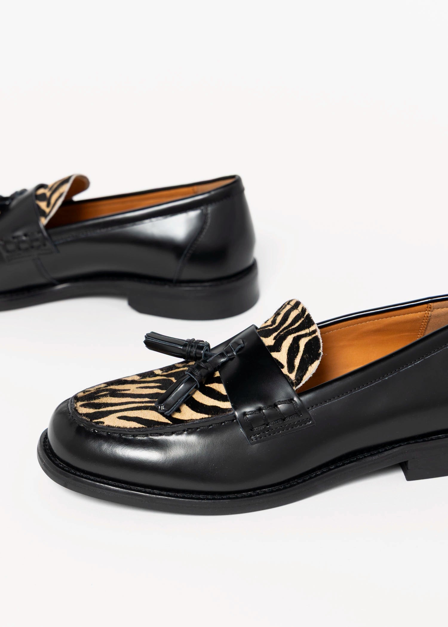 swatch_Black Combo linn tassel loafers