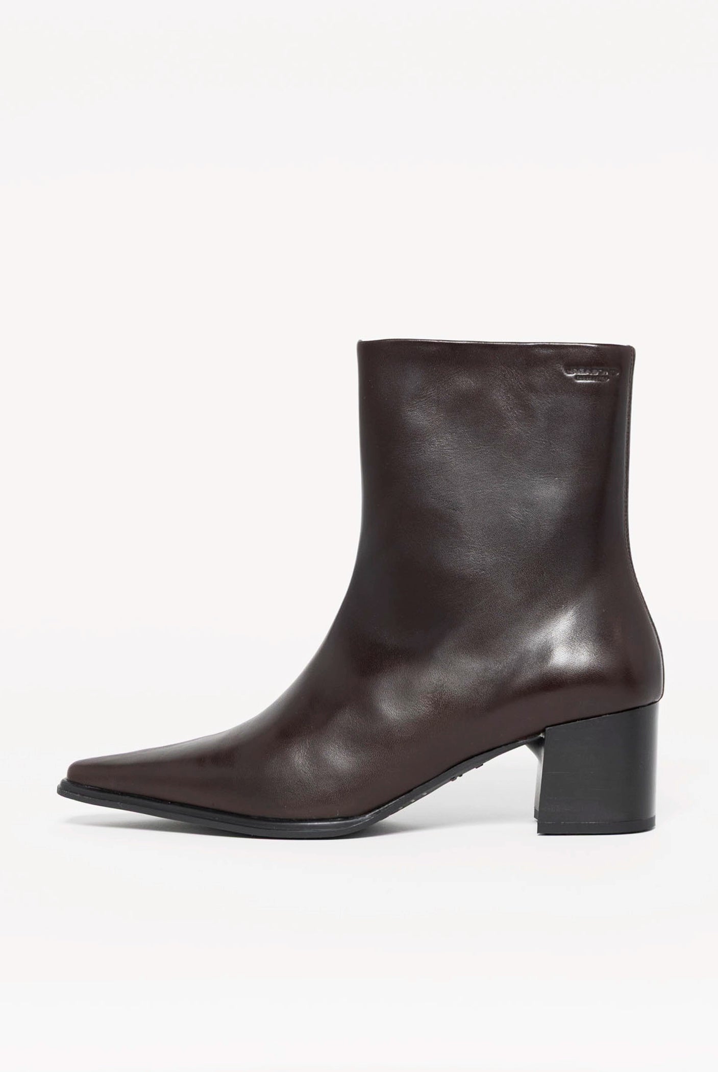 swatch_Brown Leather giselle ankle boots
