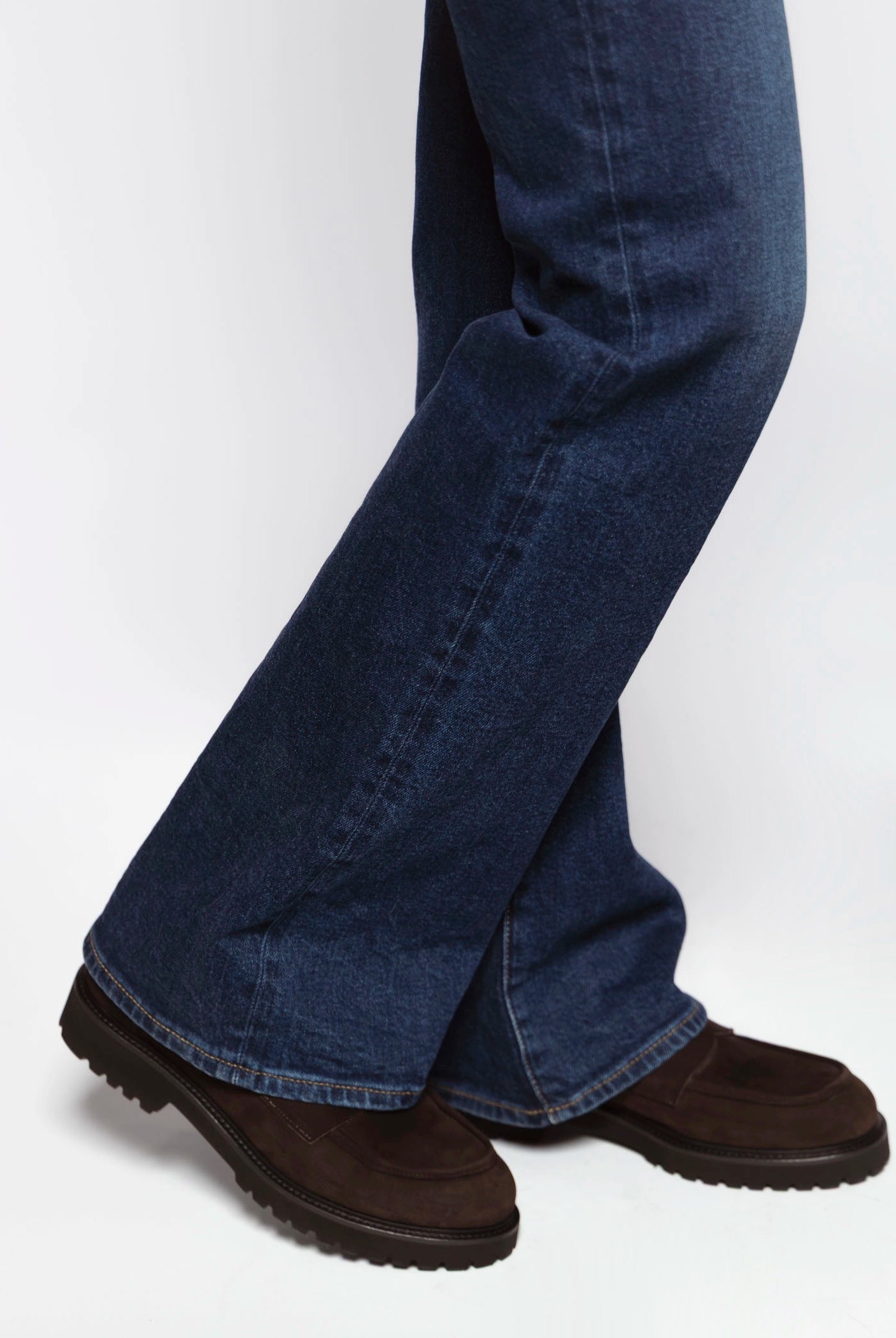 swatch_Chocolate Suede classic penny loafer