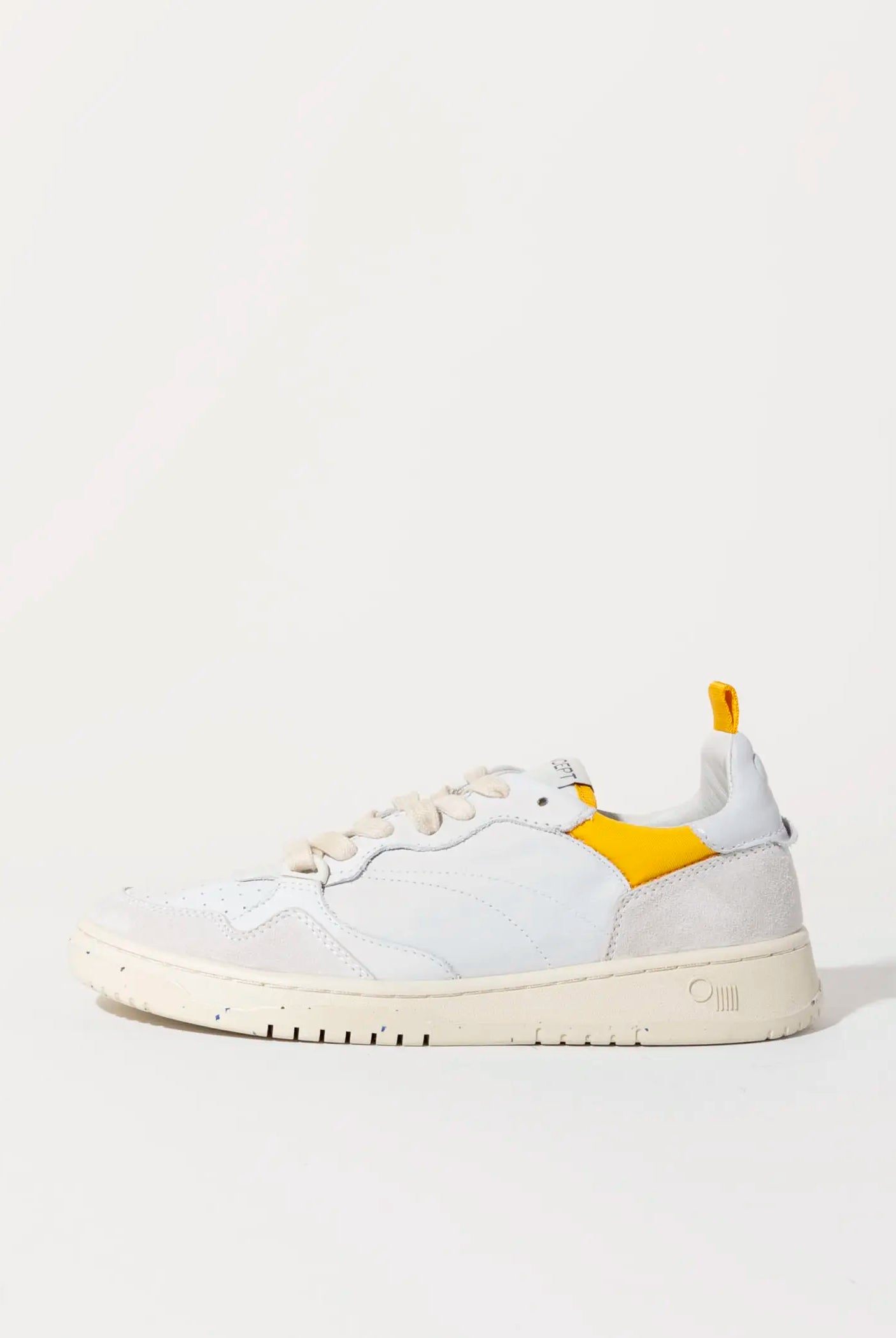 swatch_White/Cloud phoenix sneaker