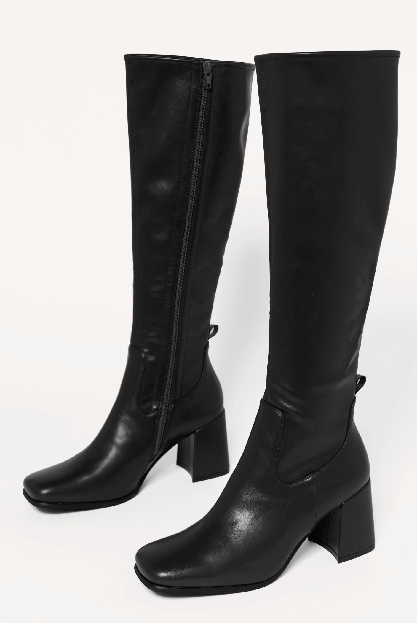 swatch_Black hot lava knee high boot