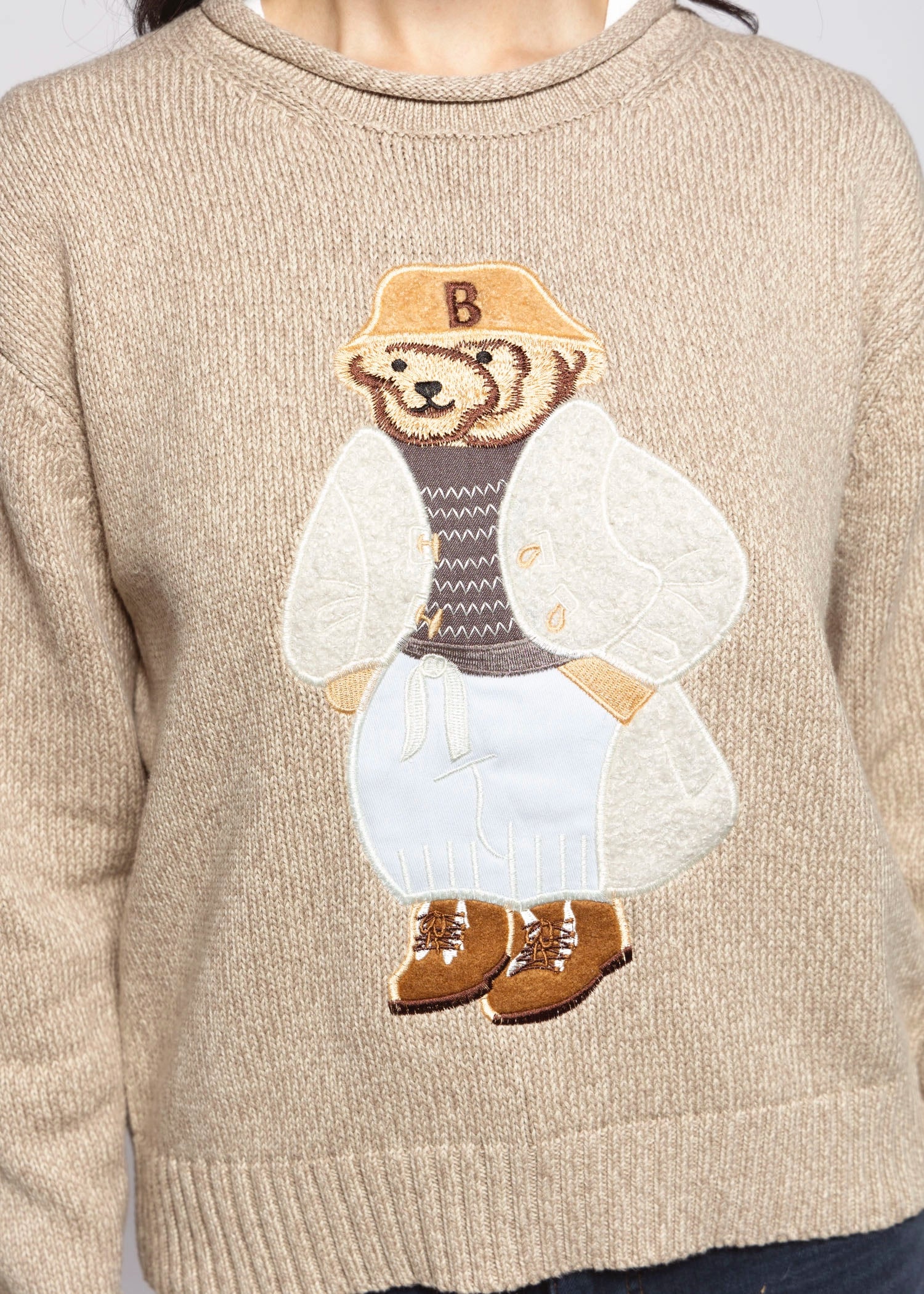 swatch_Taupe teddy bear sweater